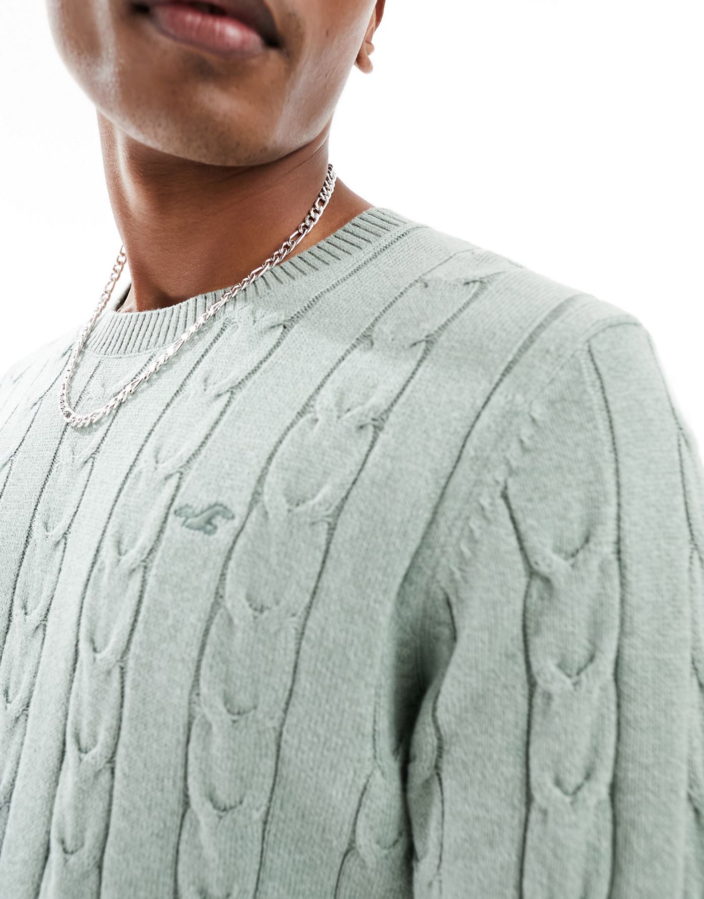 Hollister icon logo lightweight cable knit crew jumper in sage green