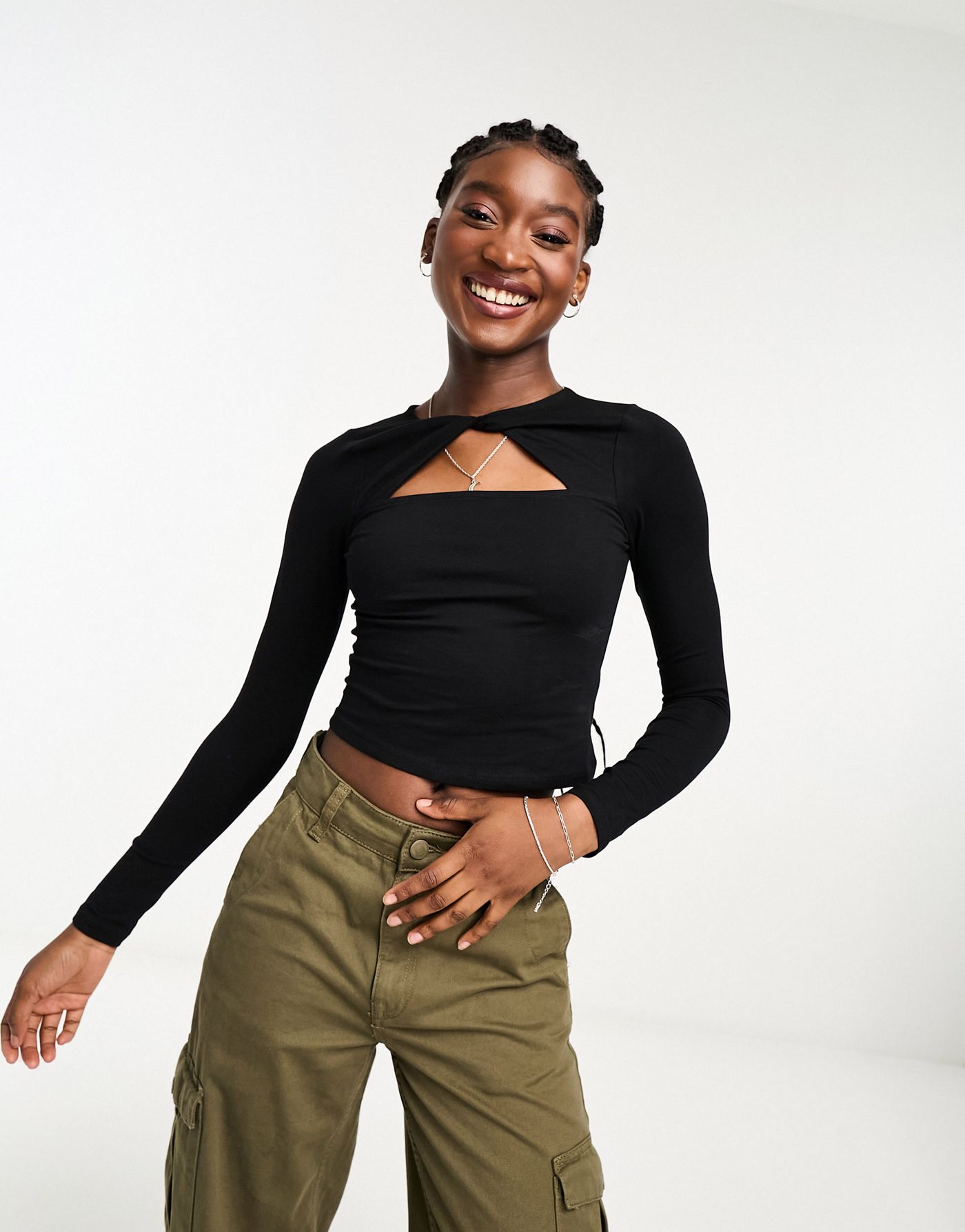 New Look cut out twist front top in black