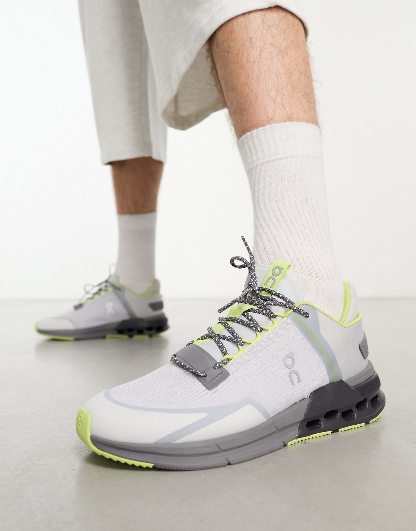 ON Cloudnova flux trainers in grey and lime