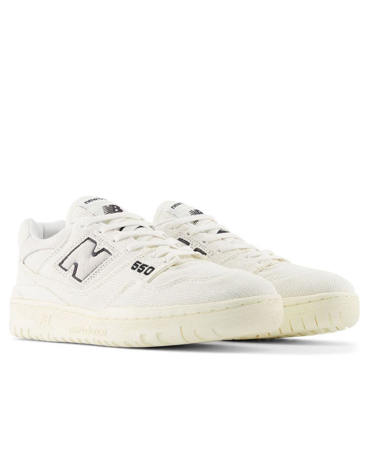 New Balance 550 trainers in white