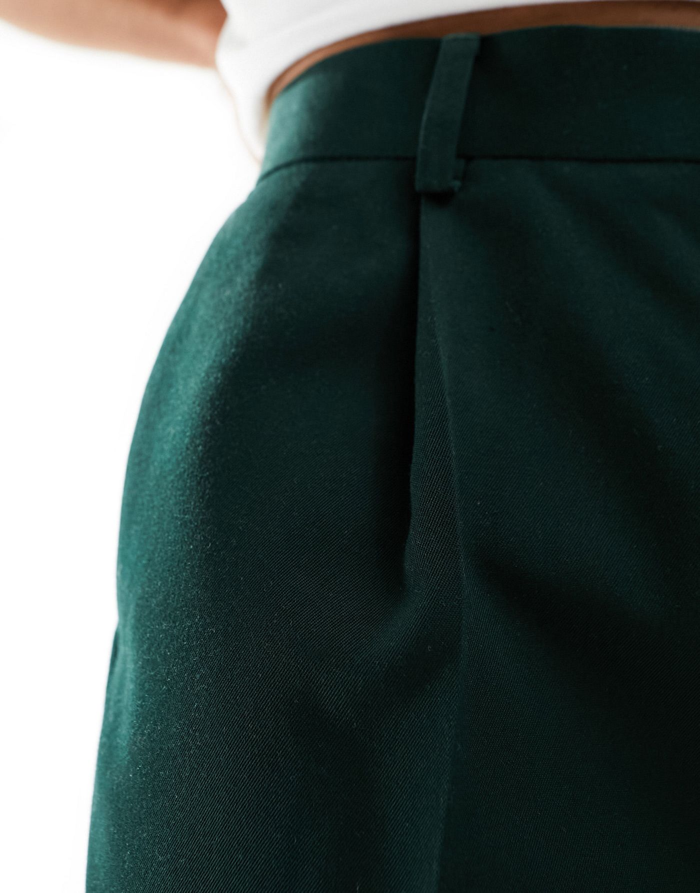 ASOS DESIGN tapered smart trousers in green