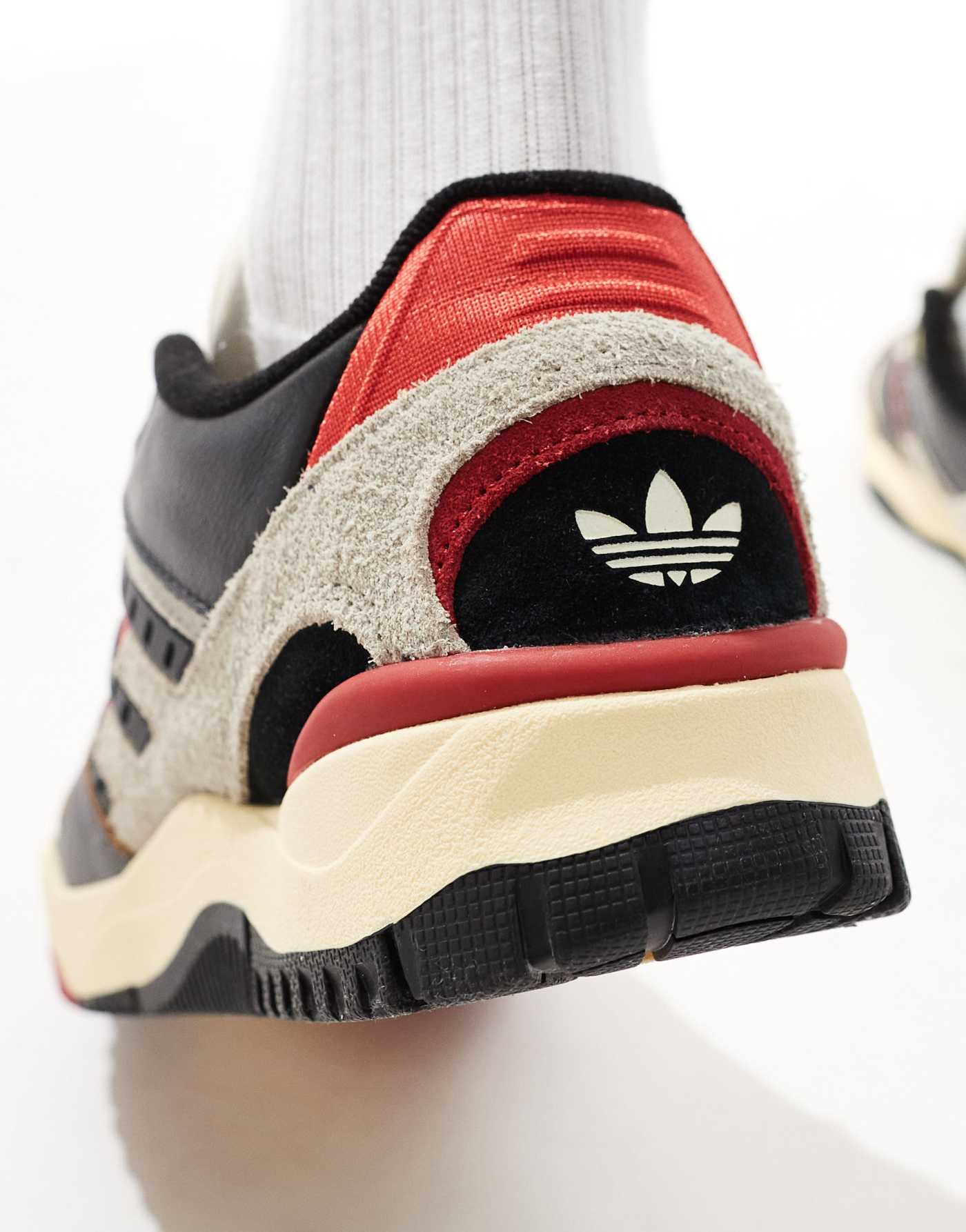 adidas Performance Torsion Phantom Low trainers in off white, black & red