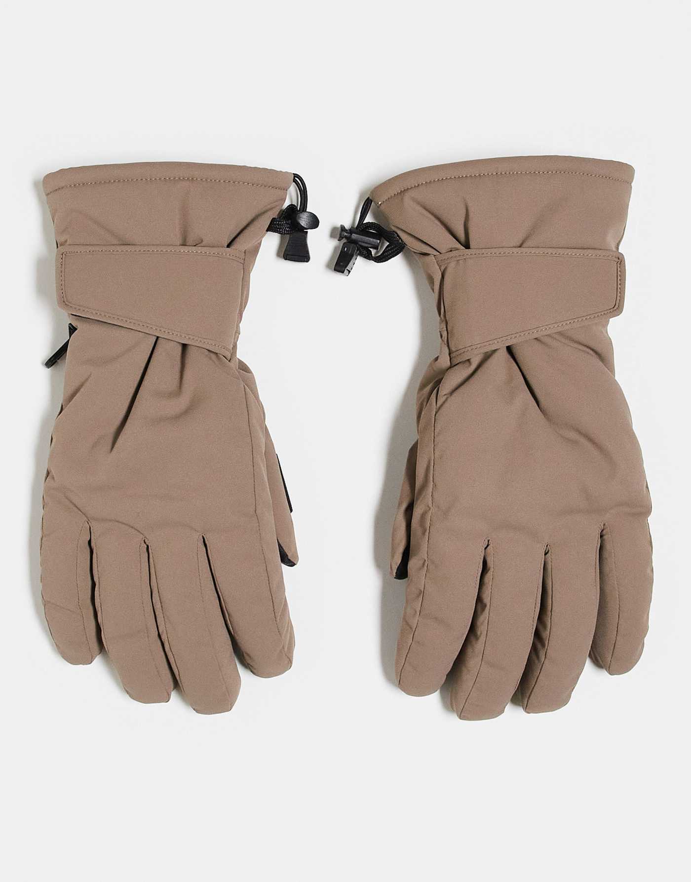 ASOS 4505 Ski water repellent ski glove with goggle wipe in clay