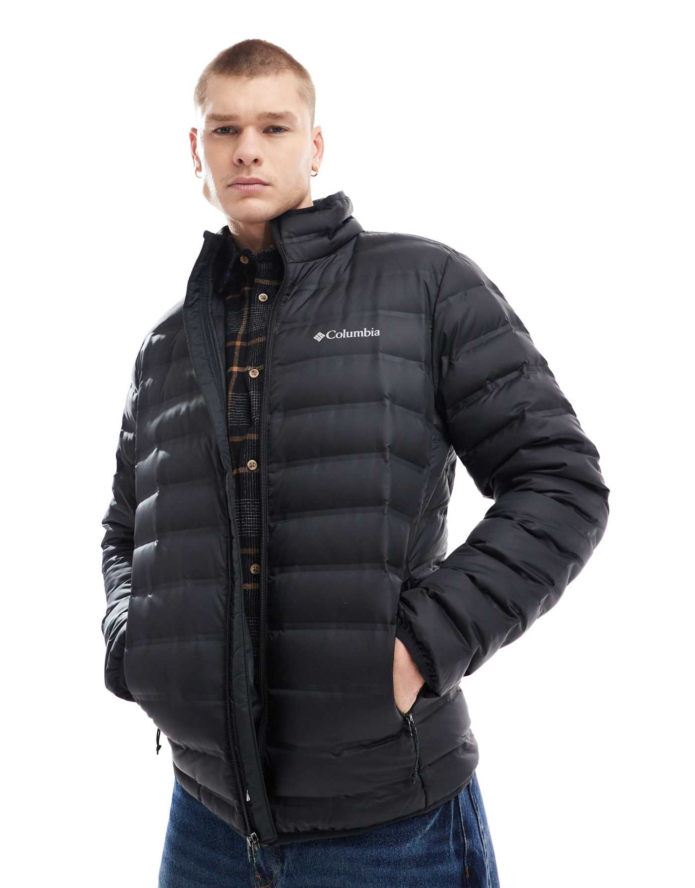 Columbia Lake 22 II down jacket in black