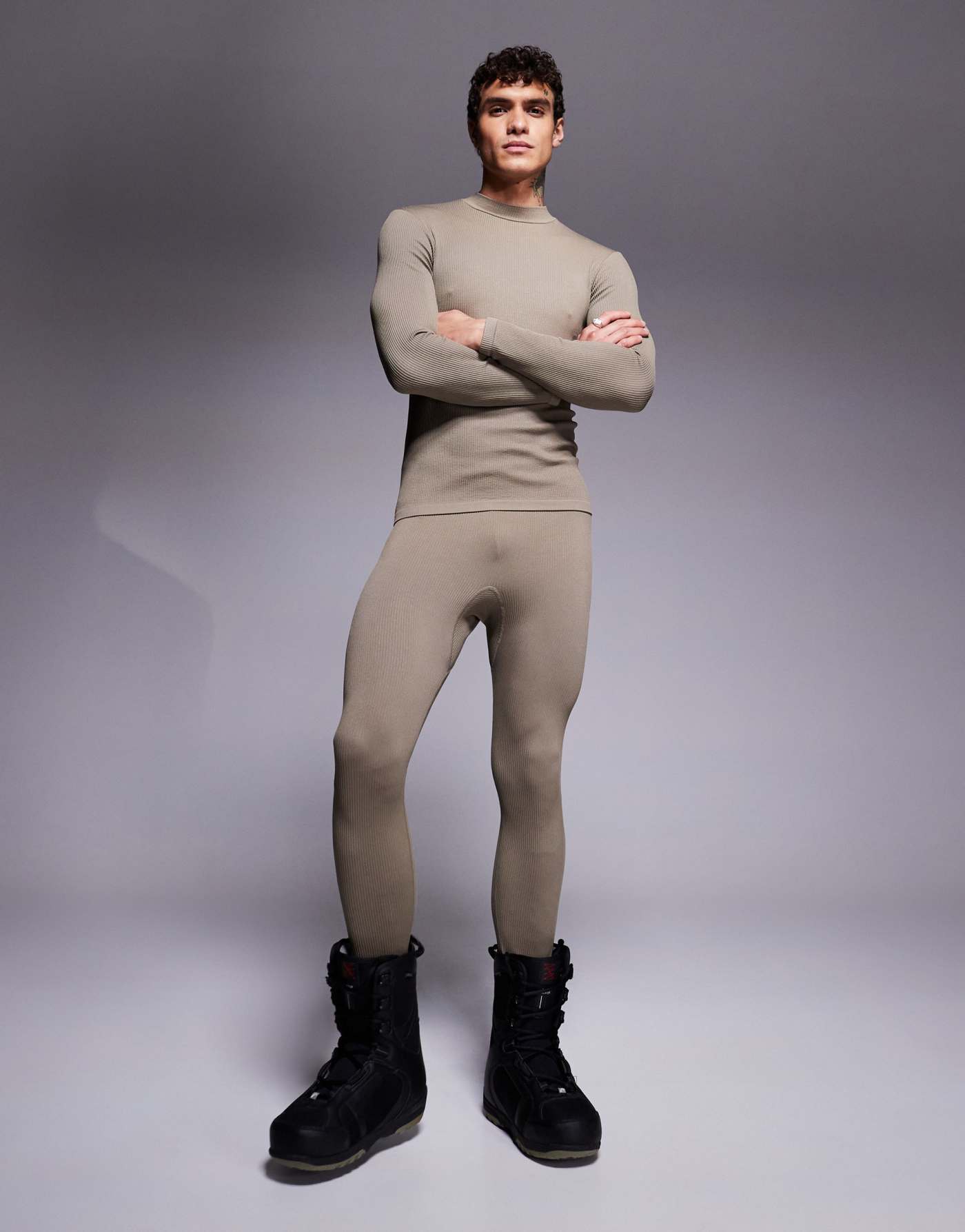 ASOS 4505 Ski seamless thermal base layer leggings in clay