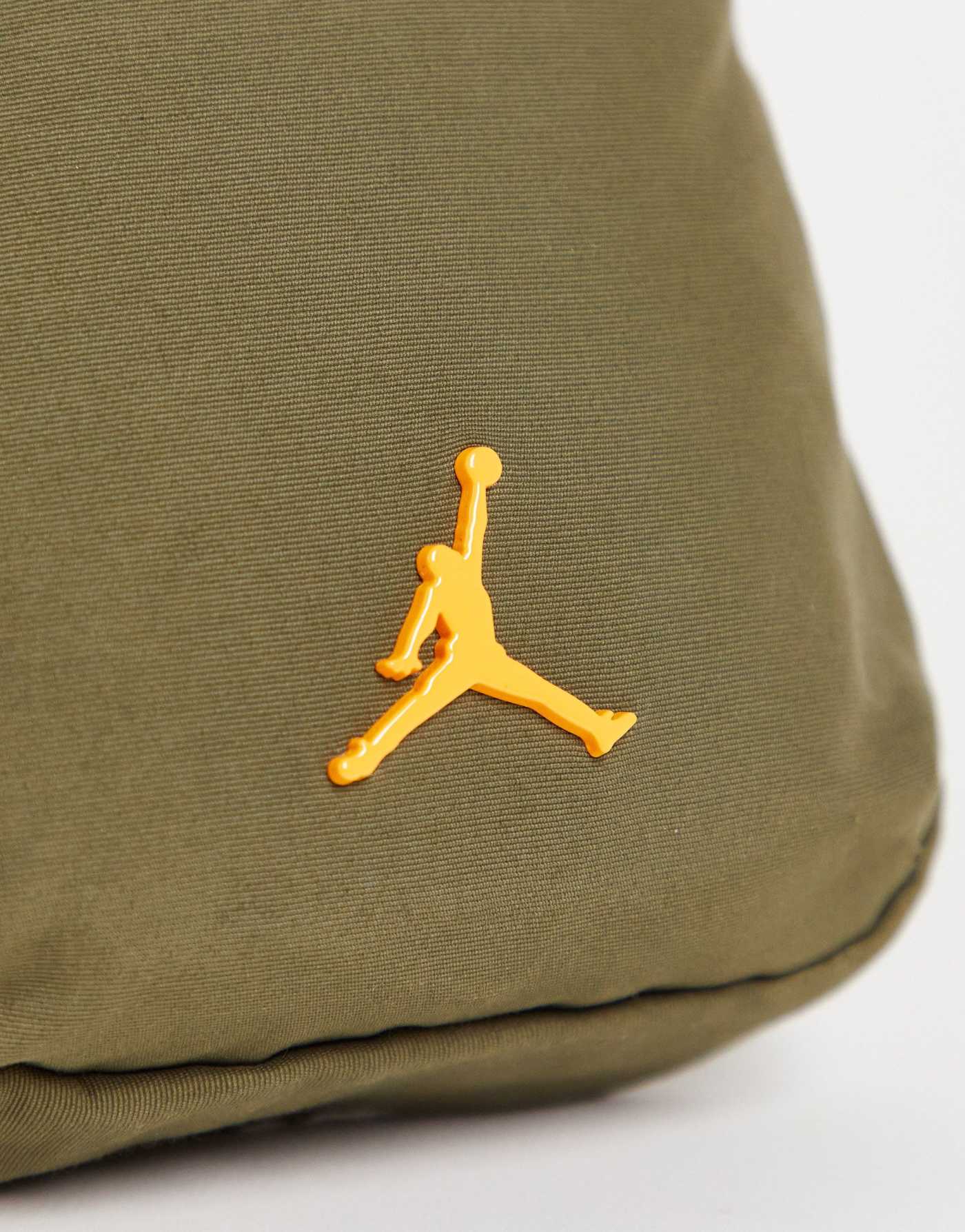 Jordan Air flight bag in khaki