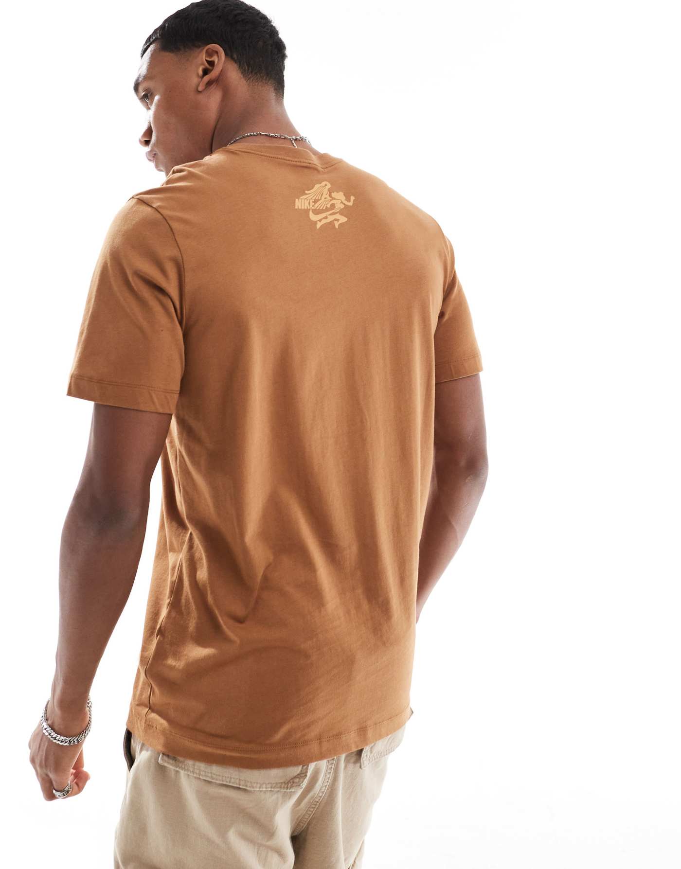 Nike victory graphic t-shirt in brown