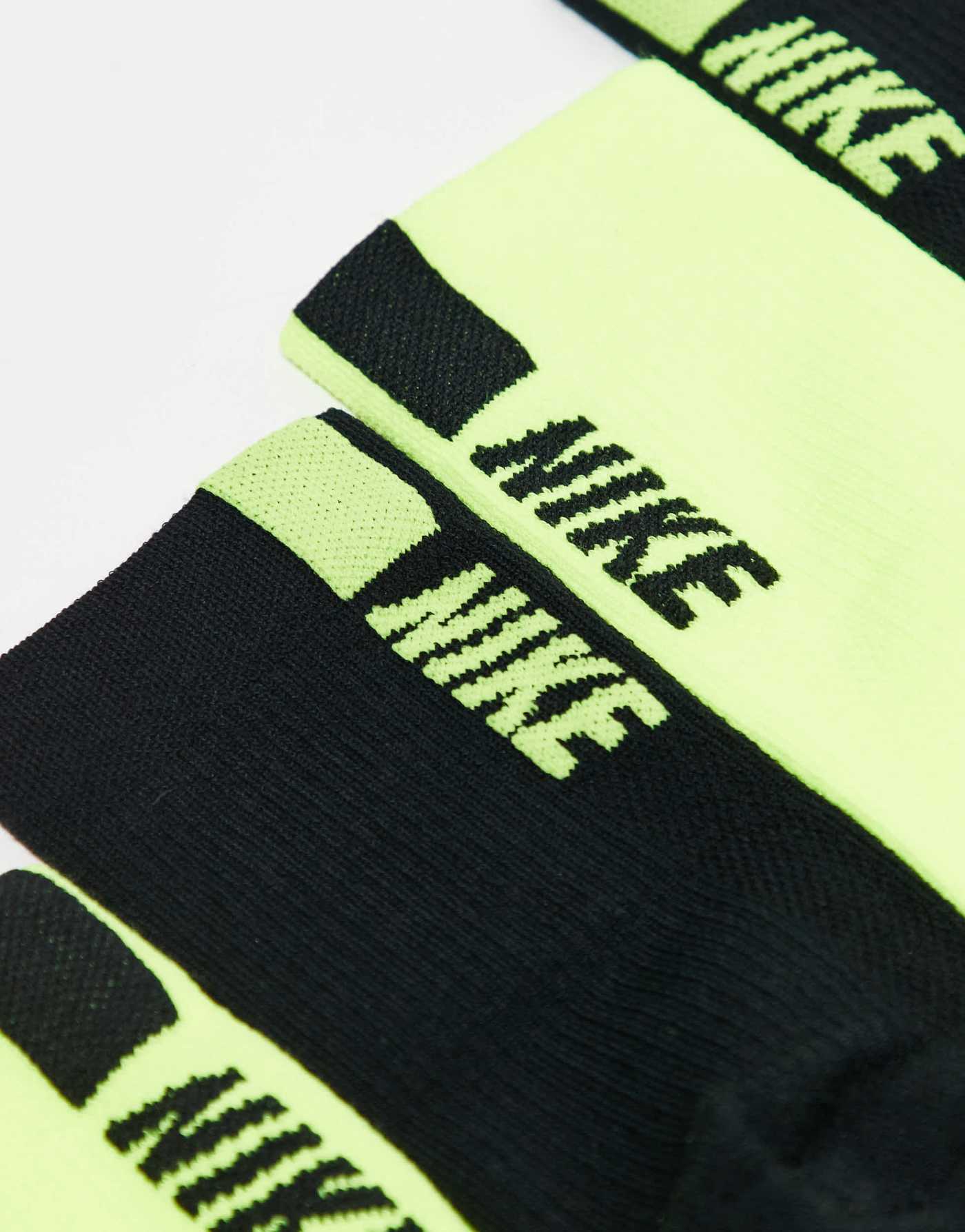 Nike Running Multplier 2 pack crew socks in black and green