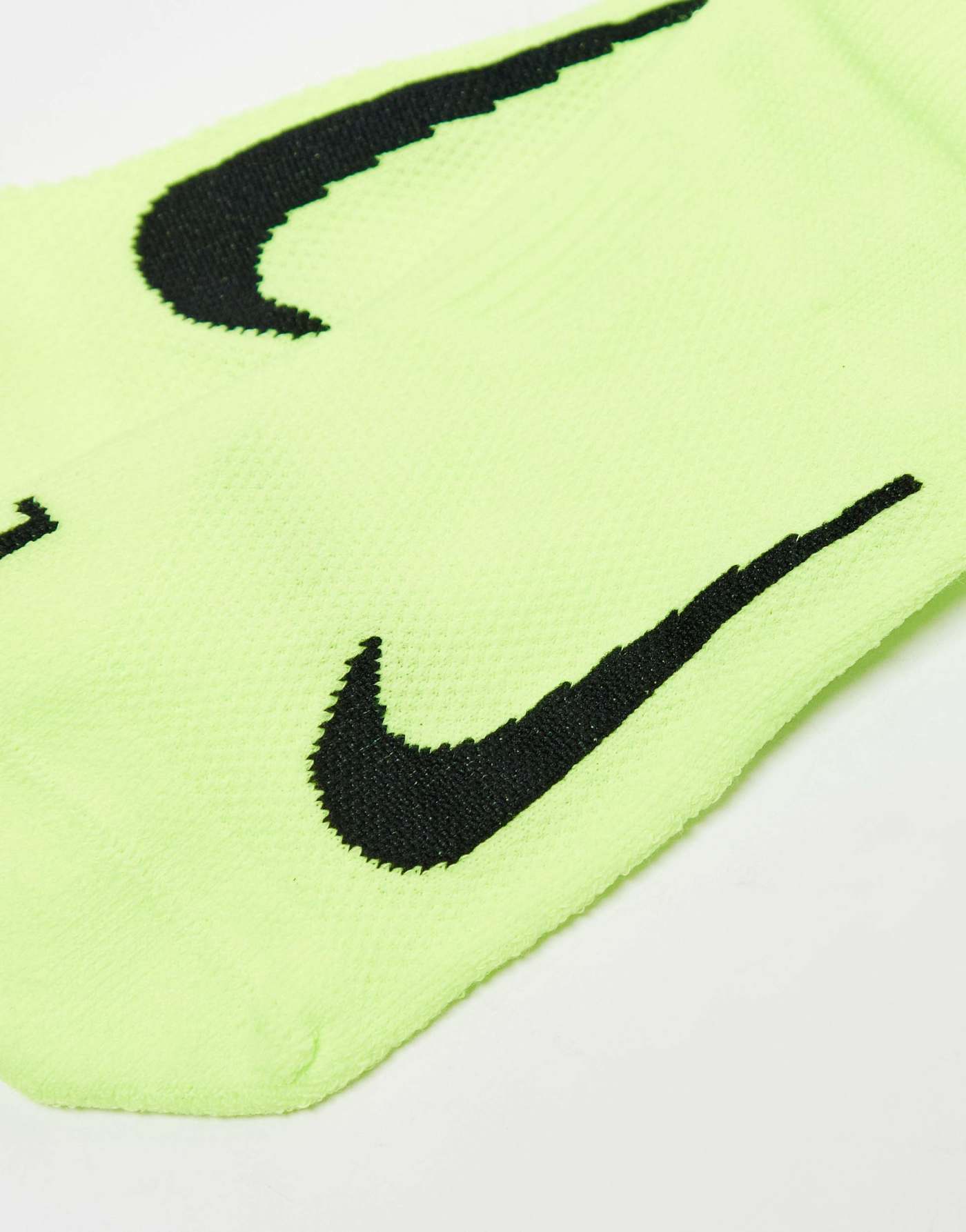 Nike Running Multplier 2 pack crew socks in black and green