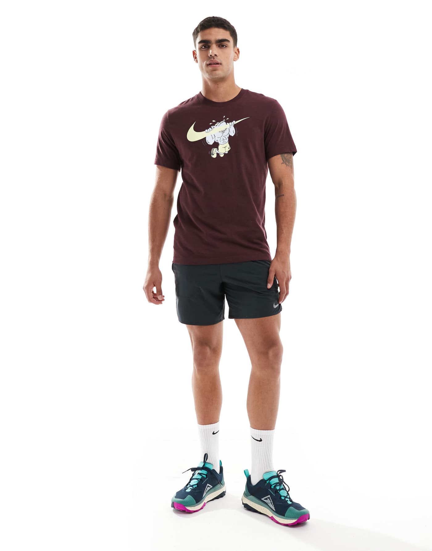 Nike Training Pull Up graphic t-shirt in burgundy