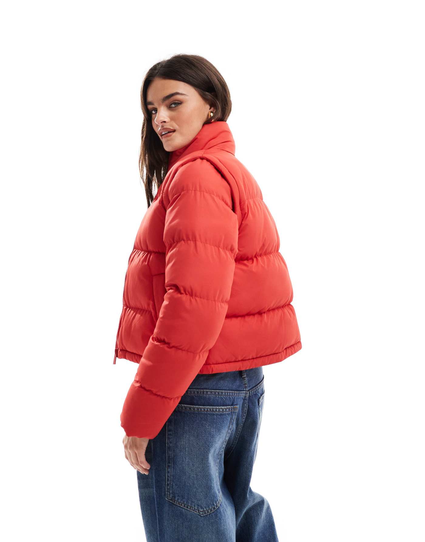 Threadbare short zip up puffer with hood in red