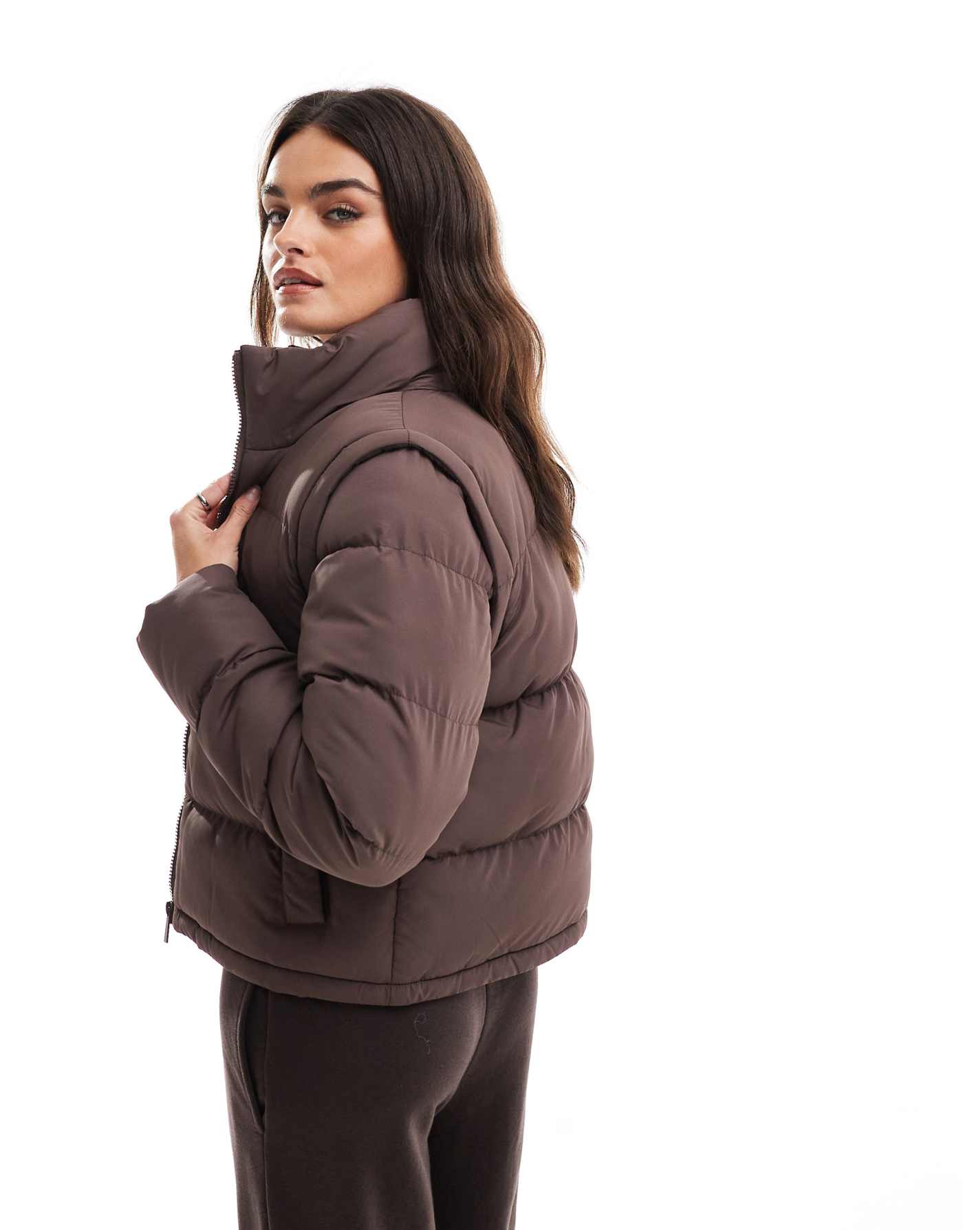 Threadbare short zip up puffer with hood in brown