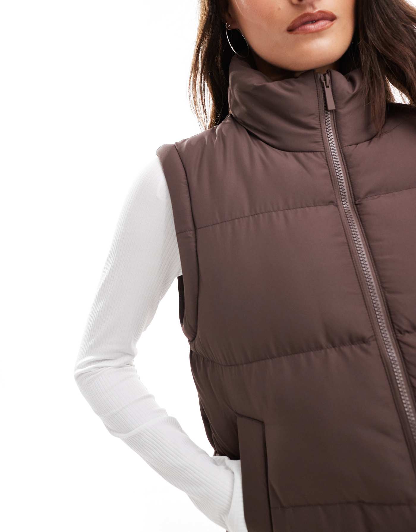 Threadbare short zip up puffer with hood in brown