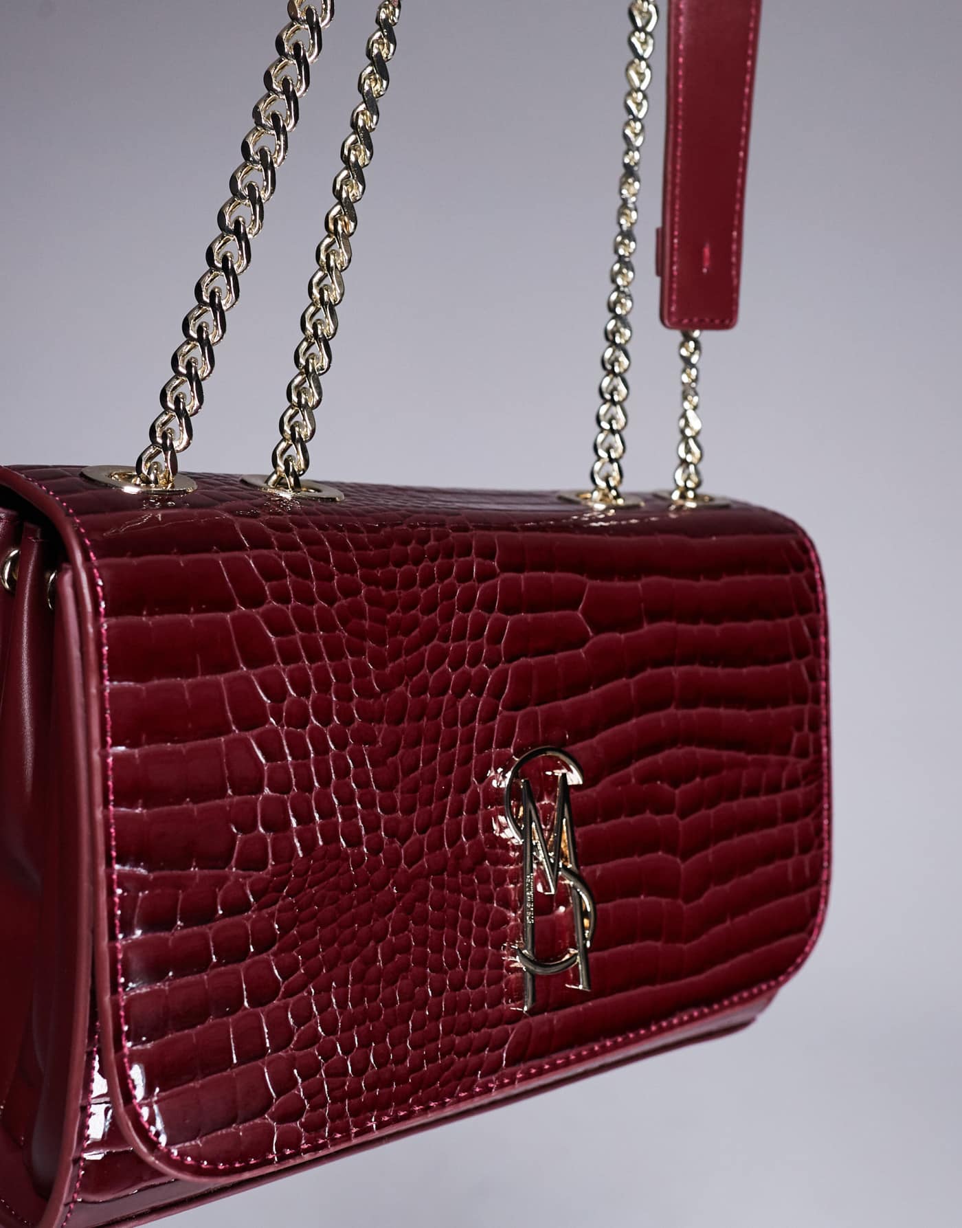 Steve Madden Bcala-w Shoulder Bag with Chain in Wine