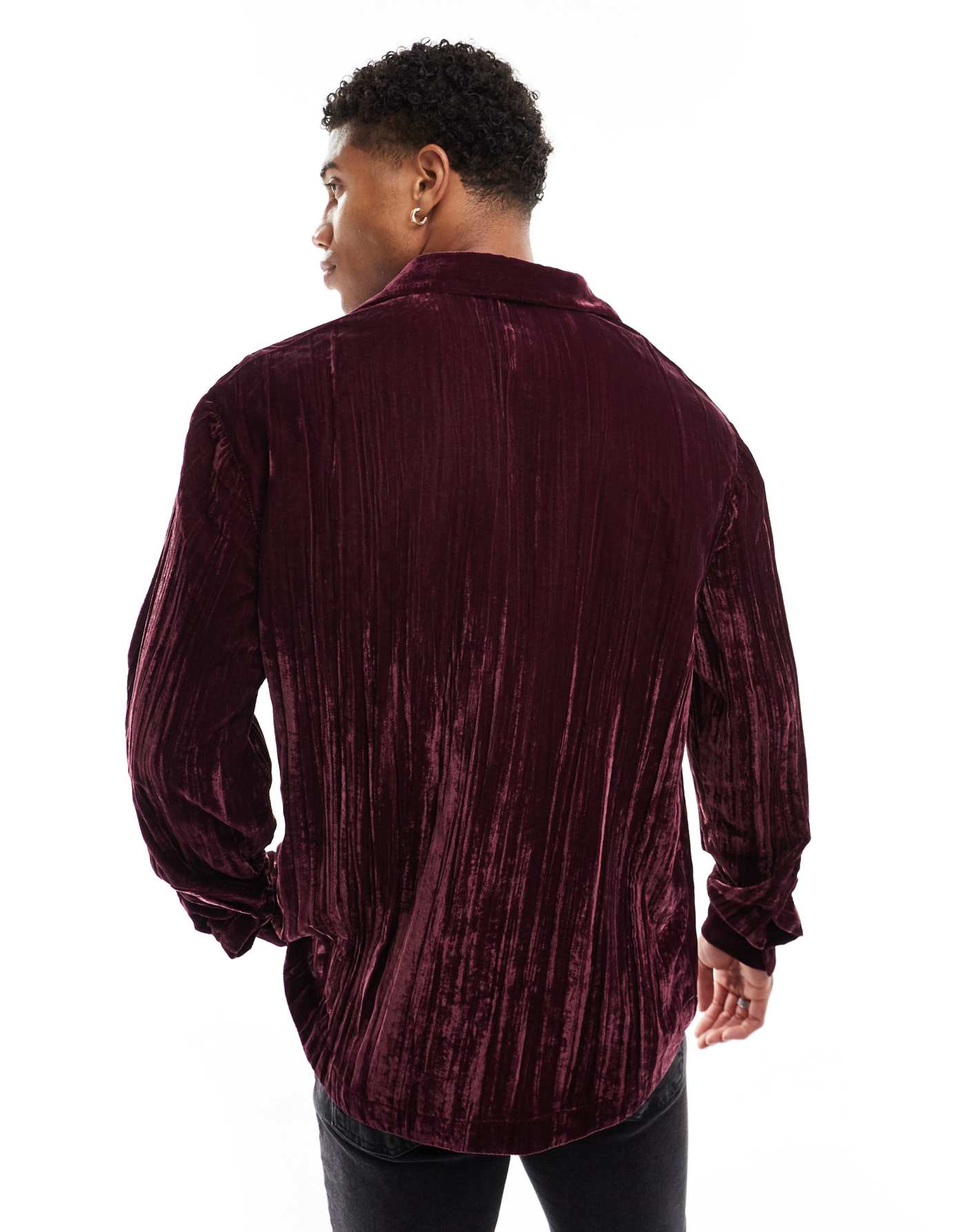 ASOS DESIGN shirt in crinkle velvet in burgundy