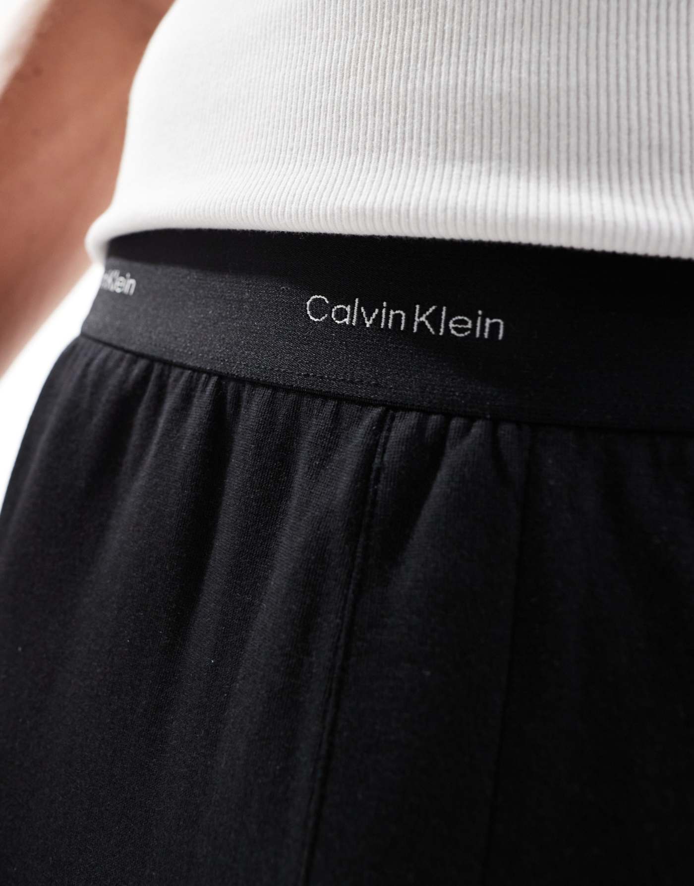 Calvin Klein Modern Cotton lounge jogger with logo waistband in black