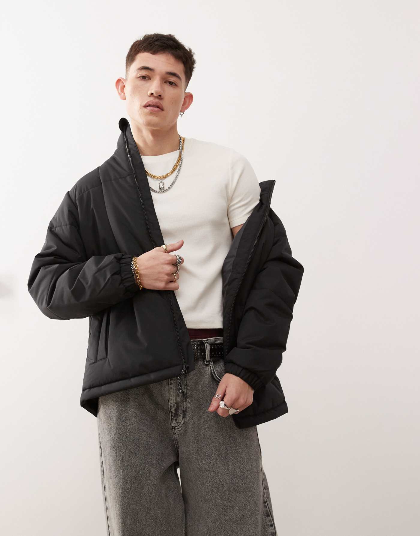 Vans Mte no hood norris puffer jacket in black