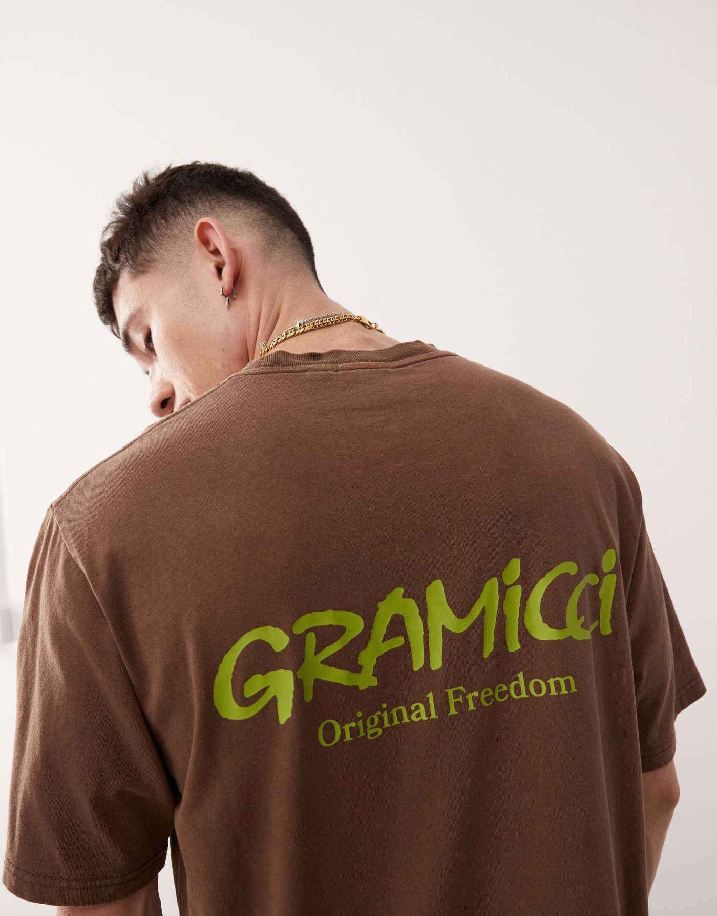 Gramicci original freedom graphic t-shirt in pigment brown