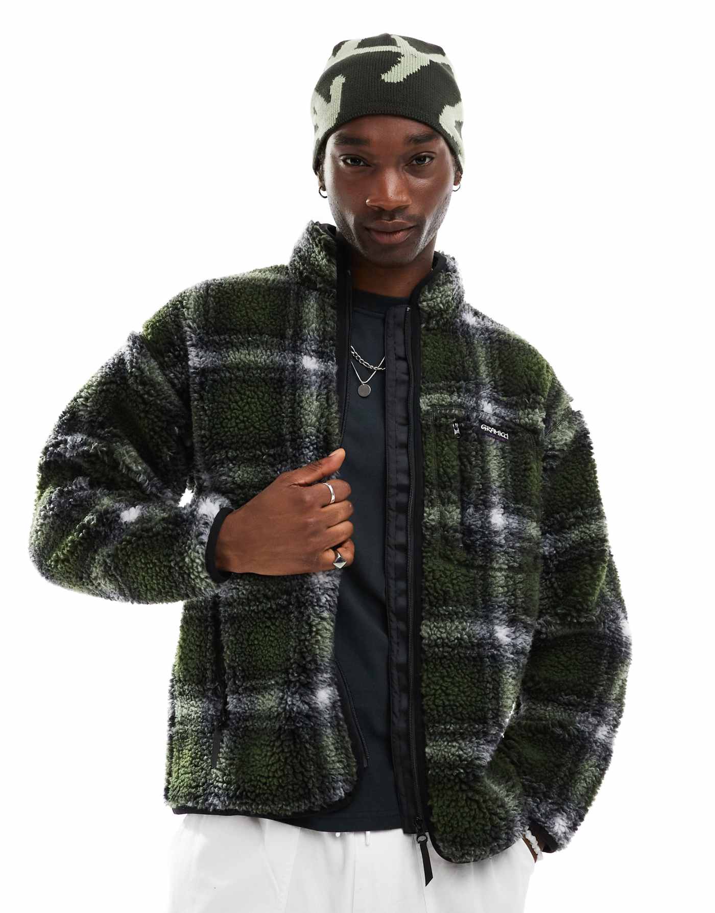 Gramicci sahdow plaid sherpa jacket in olive