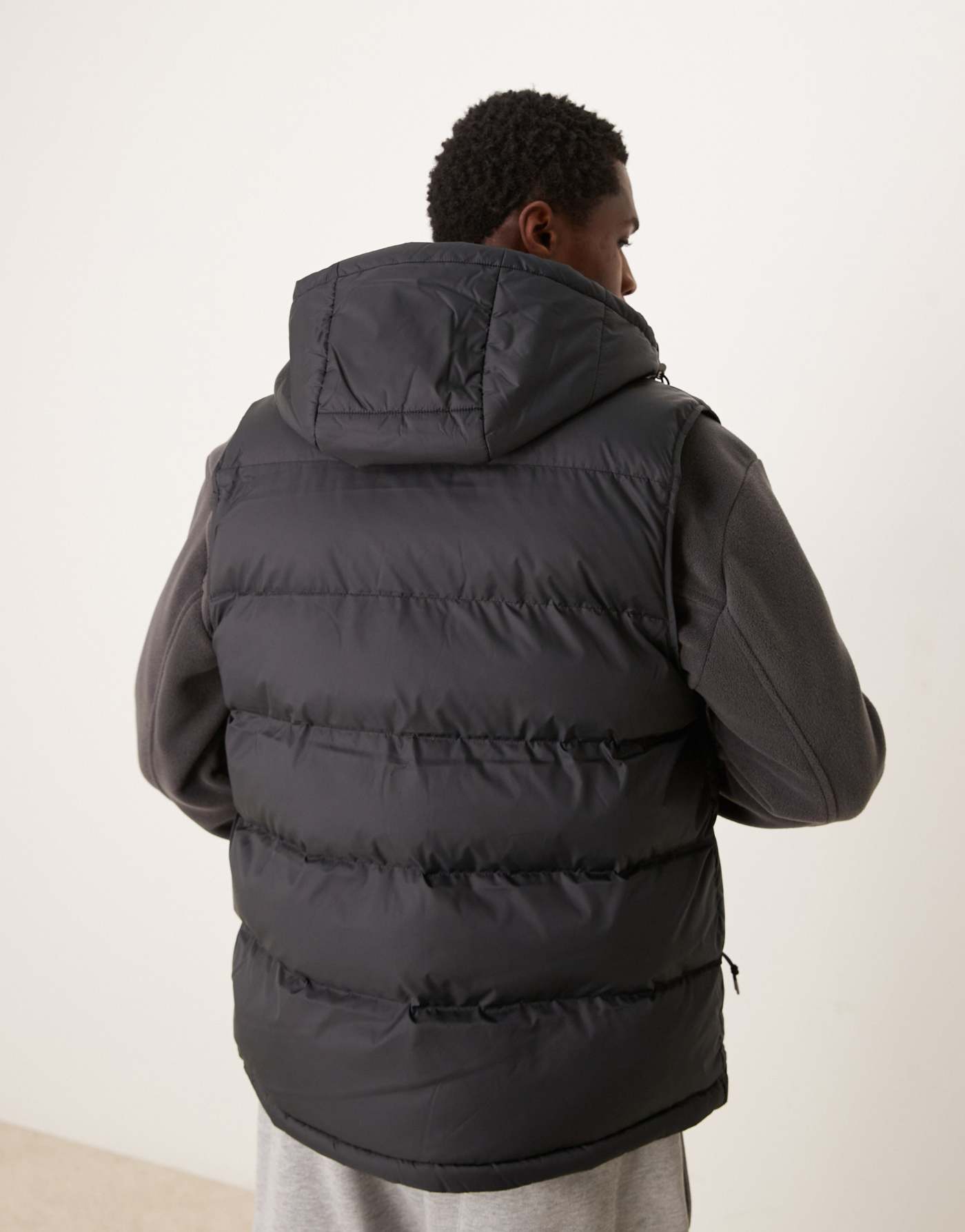 GANT active cloud hooded puffer gilet in black