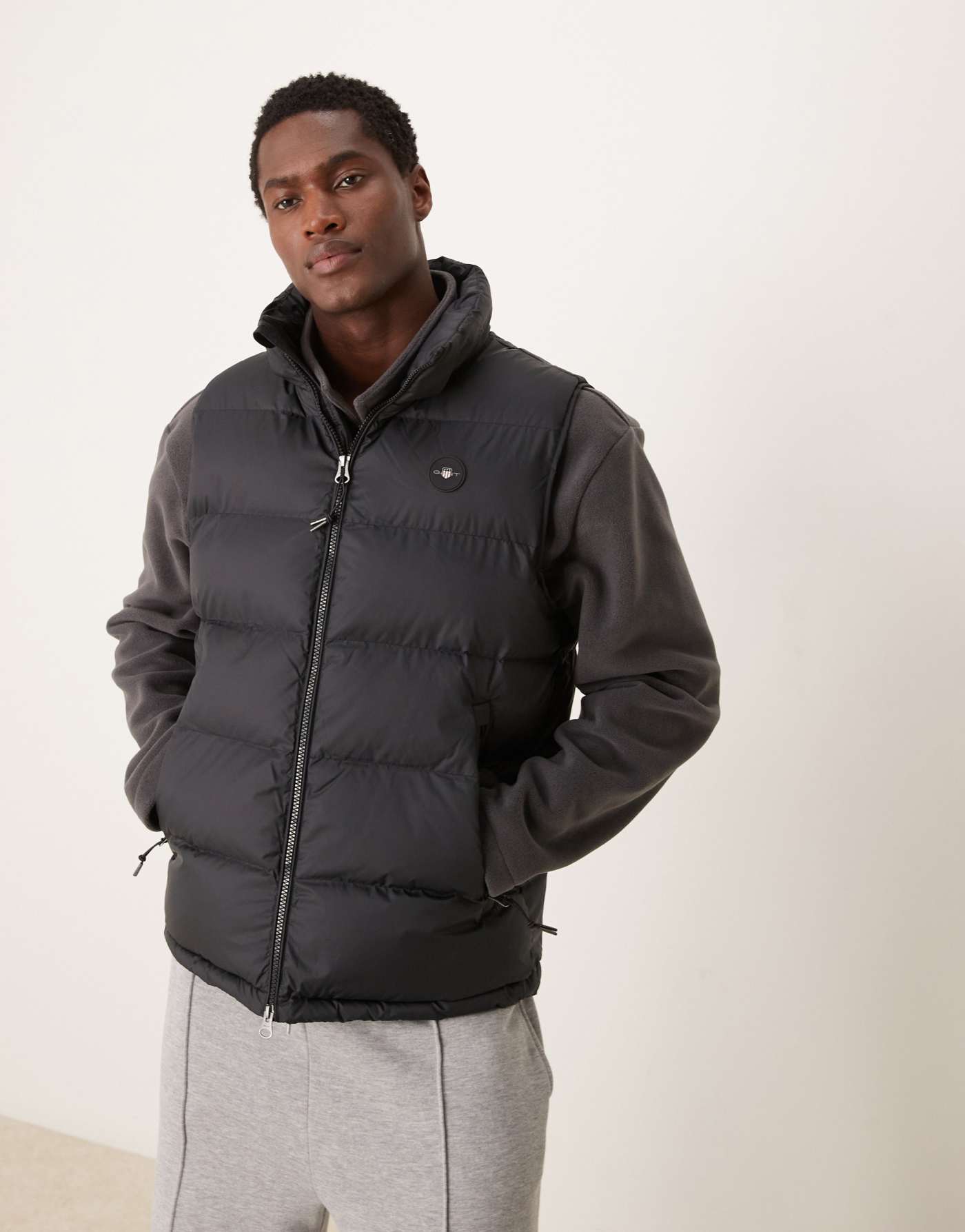 GANT active cloud hooded puffer gilet in black