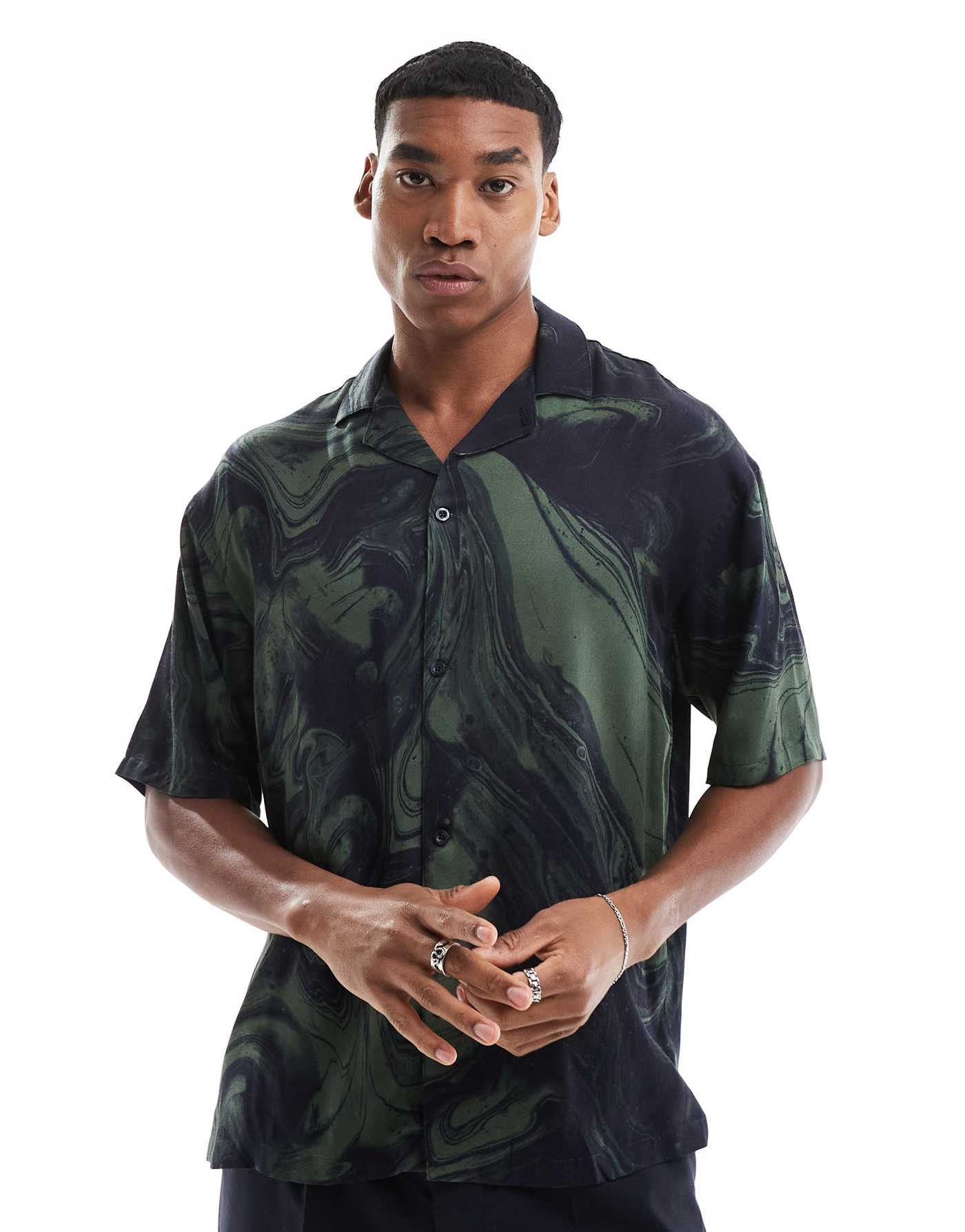 Viggo relaxed shirt in dark green swirl print