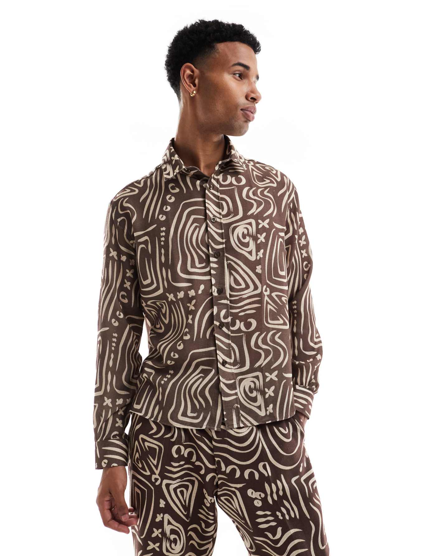 Viggo relaxed shirt in dark brown abstract print co-ord