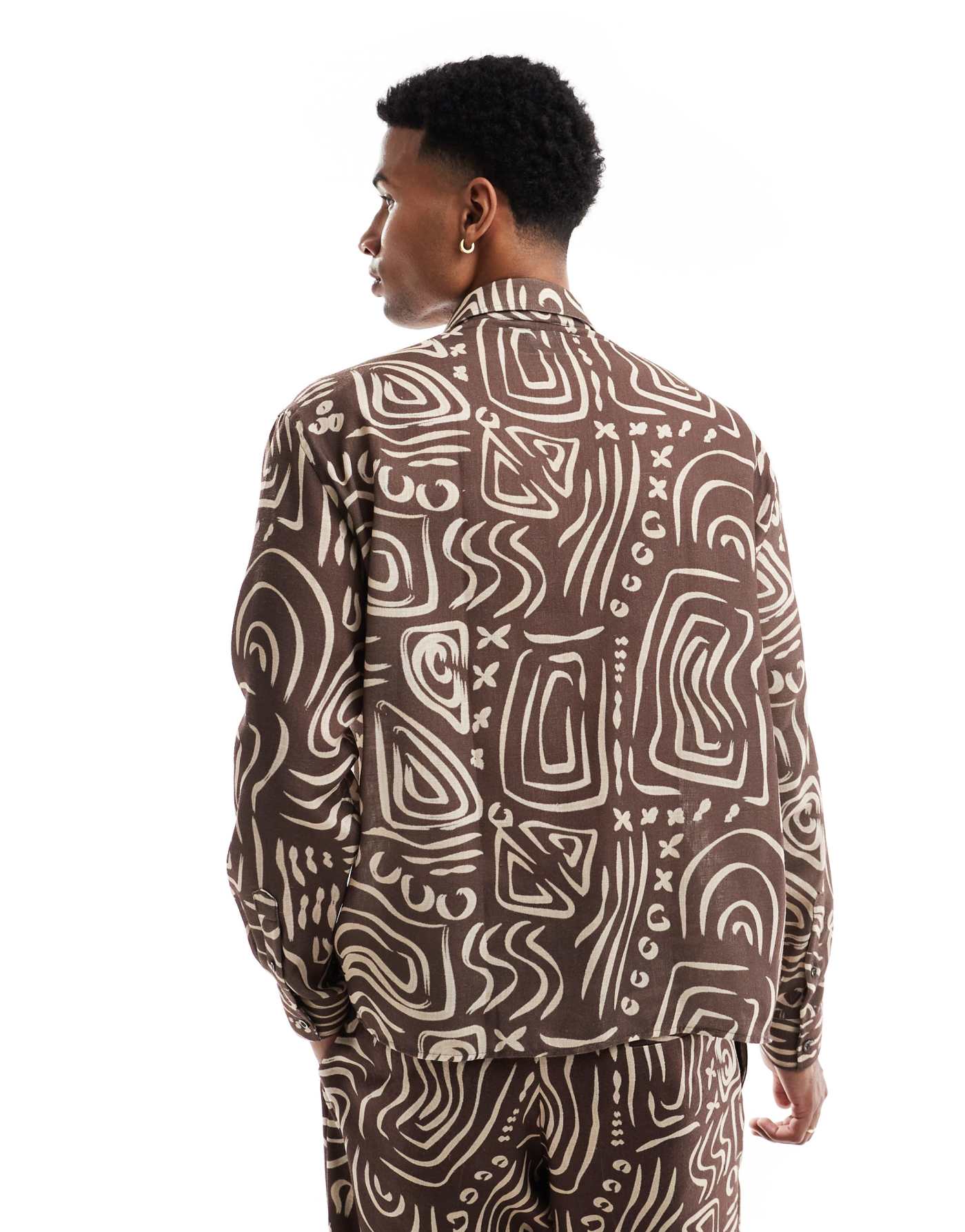 Viggo relaxed shirt in dark brown abstract print co-ord