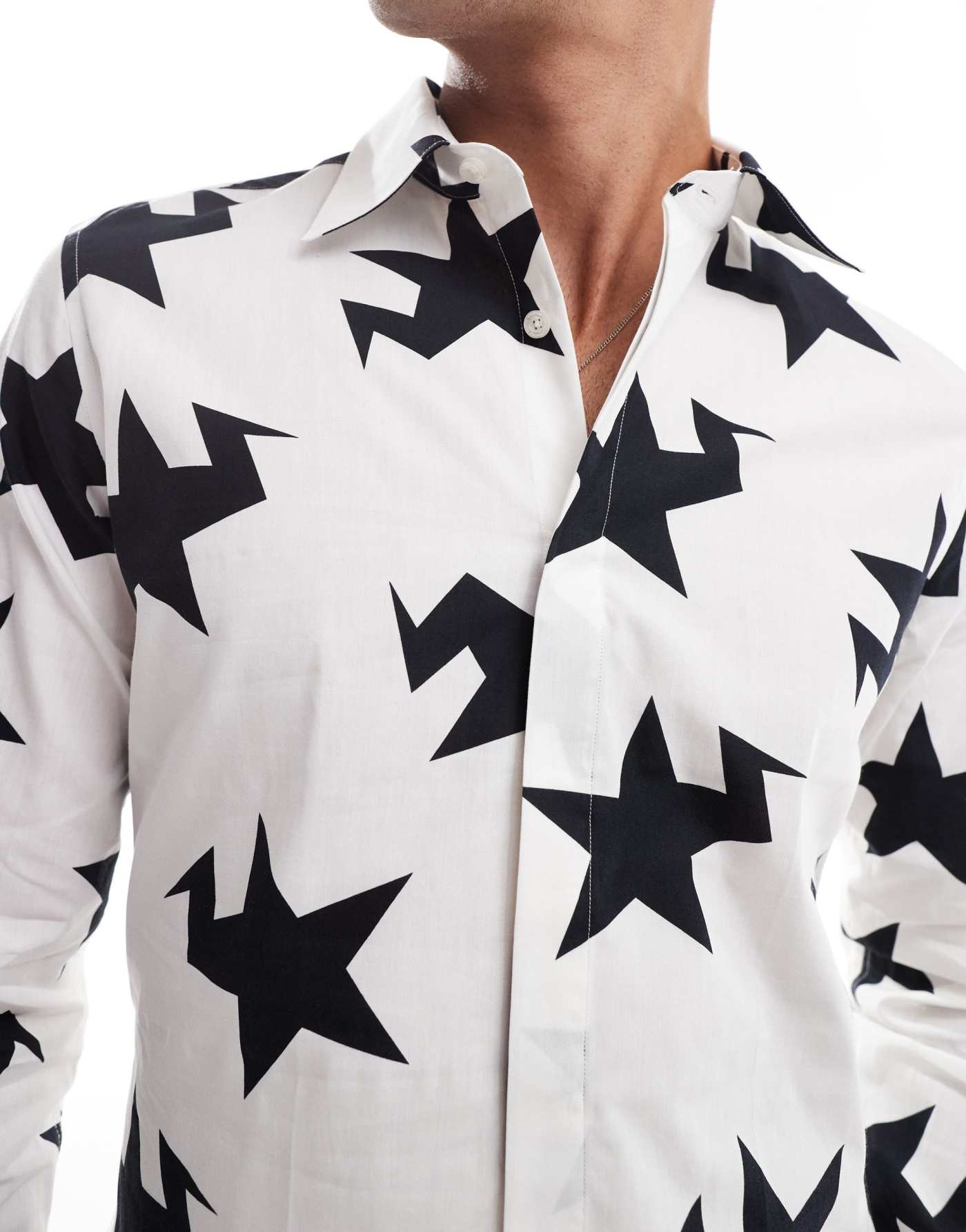 Twisted Tailor slim fit shirt in star print