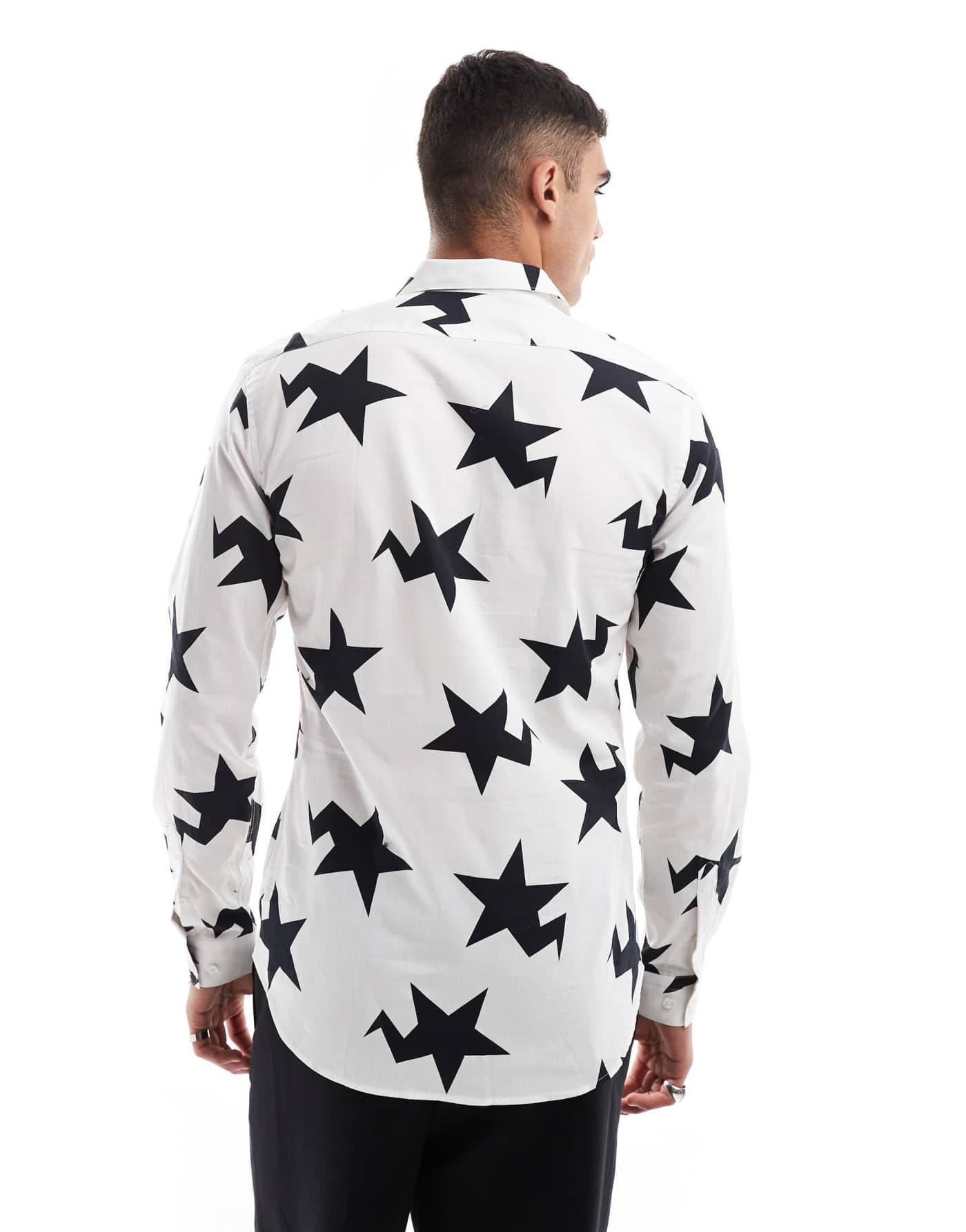 Twisted Tailor slim fit shirt in star print