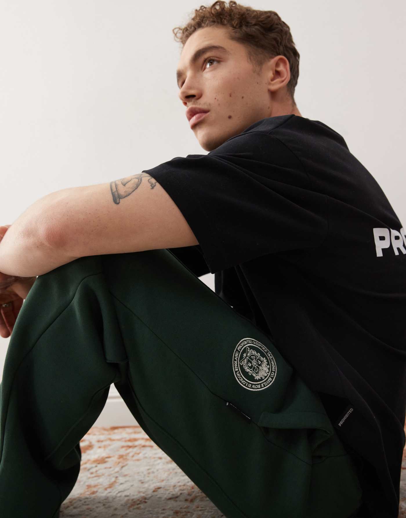 Prohibited seam detail sweat straight leg jogger in green