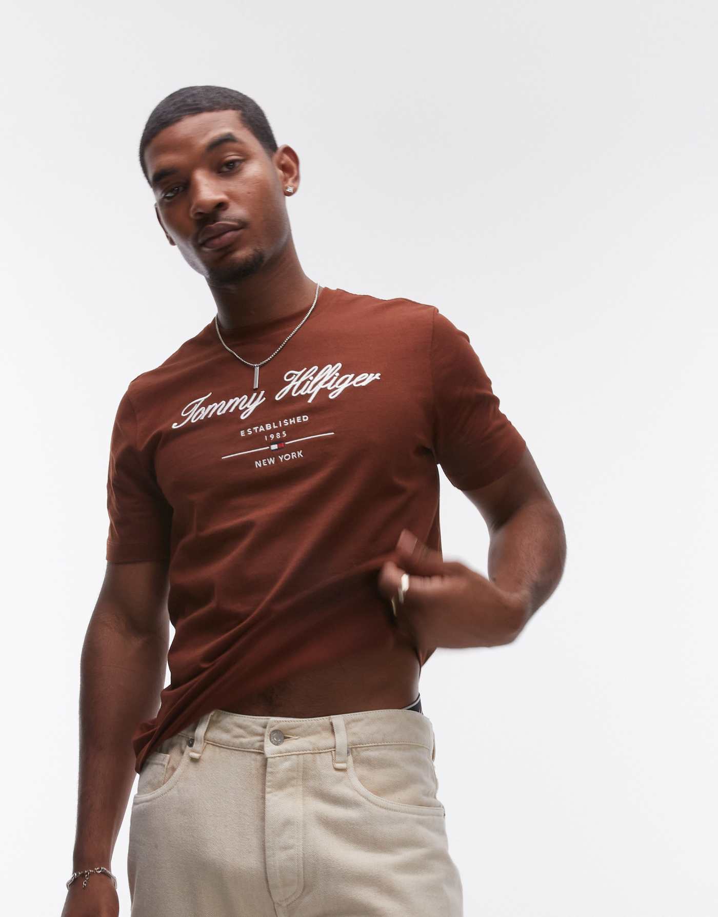 Tommy Hilfiger script logo t-shirt in brown