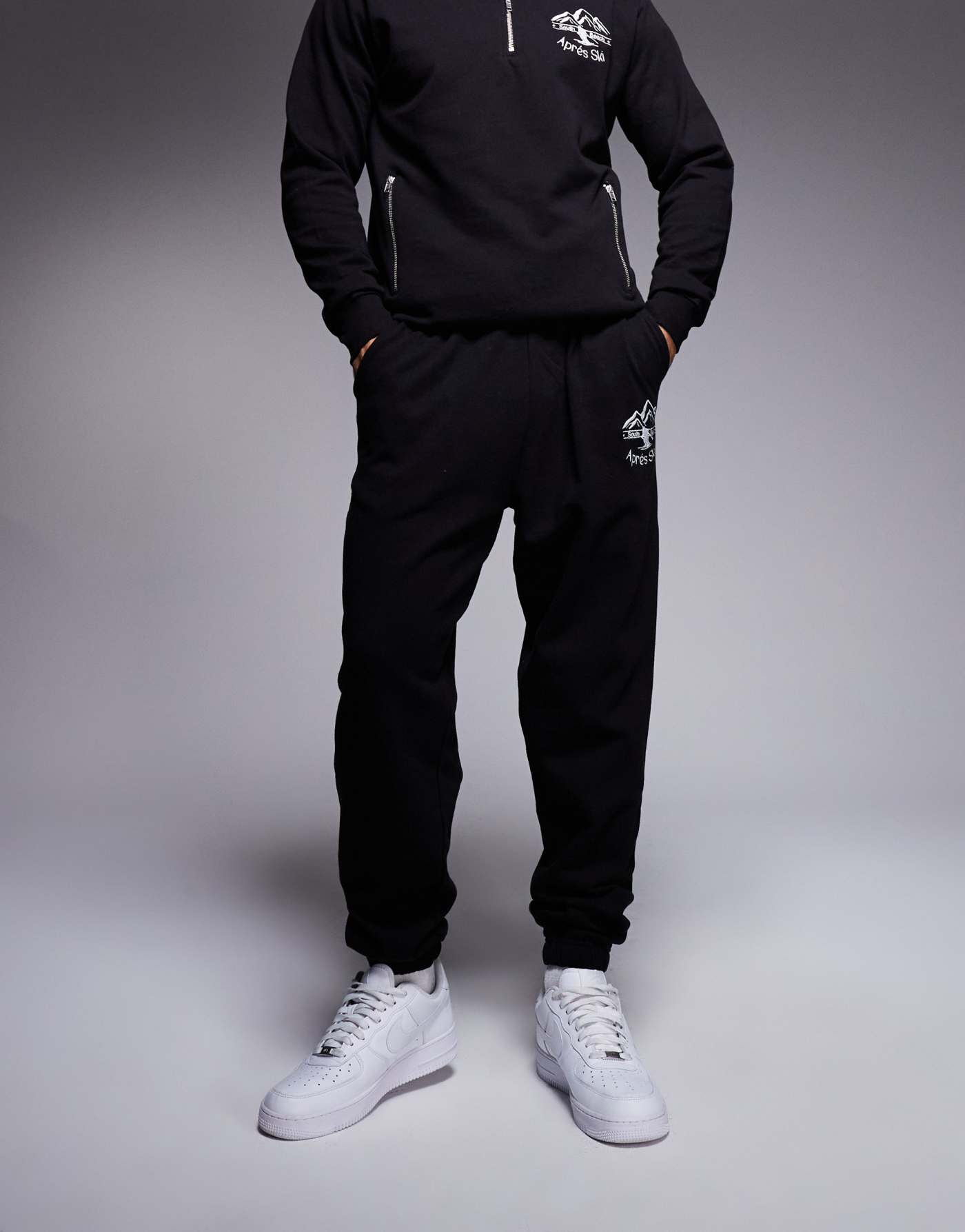 South Beach Ski joggers in black