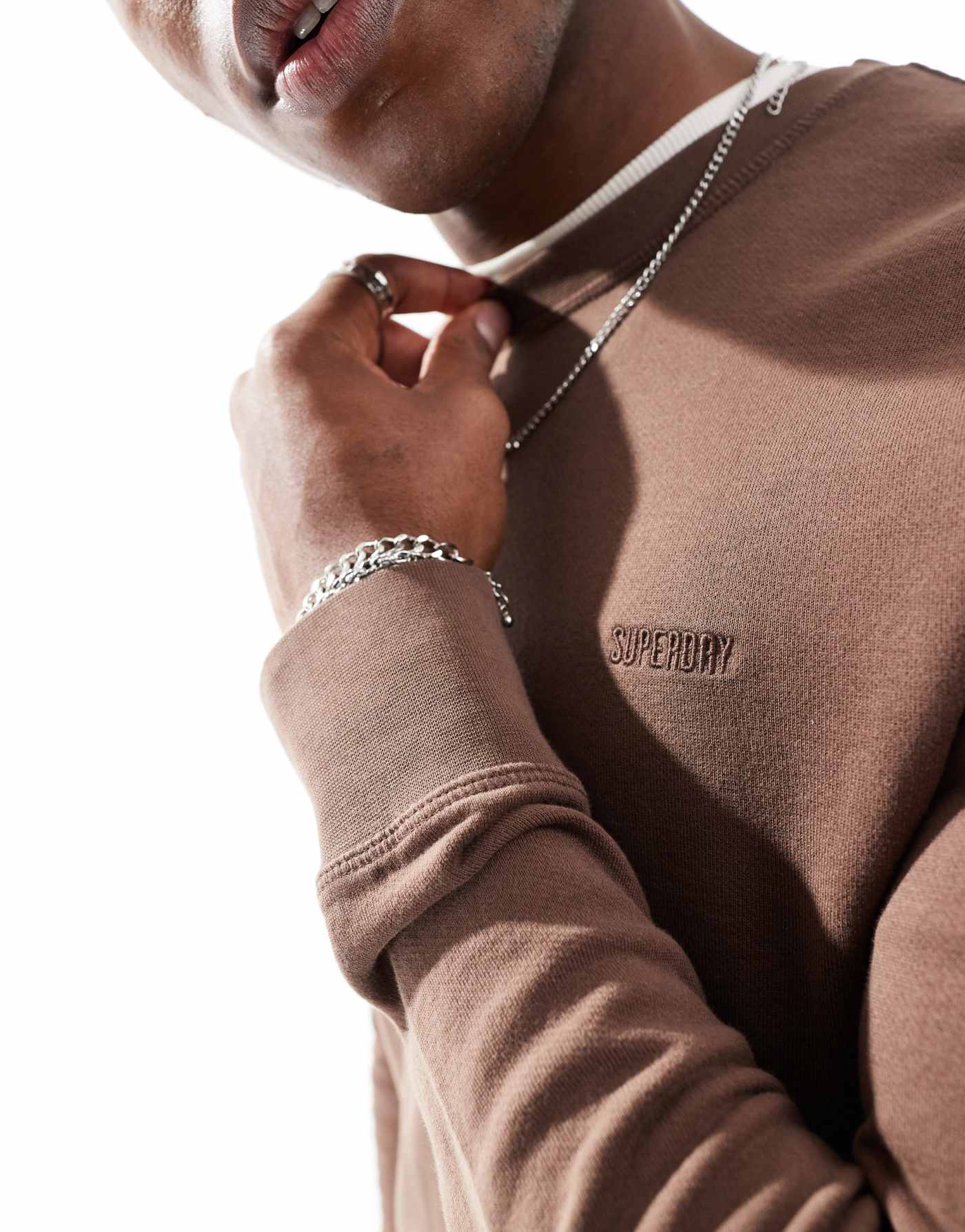 Superdry Classic essential sweatshirt in rain drum brown