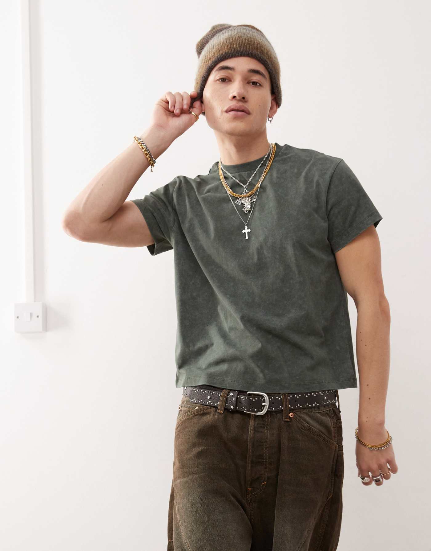 Reclaimed Vintage slim crop boxy t-shirt in khaki