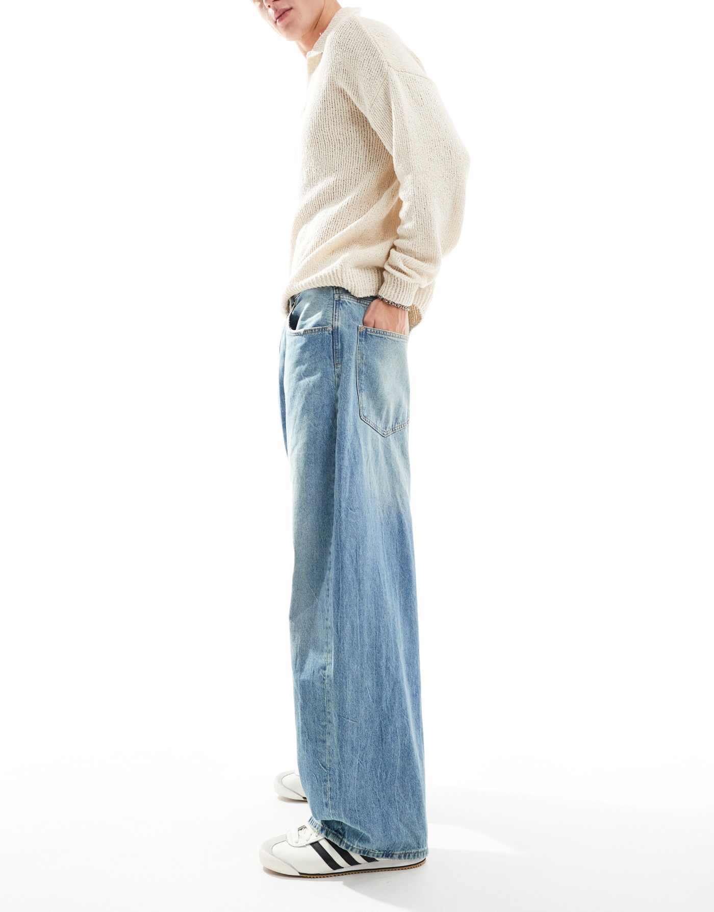 Pull&Bear super baggy fit jean in mid blue