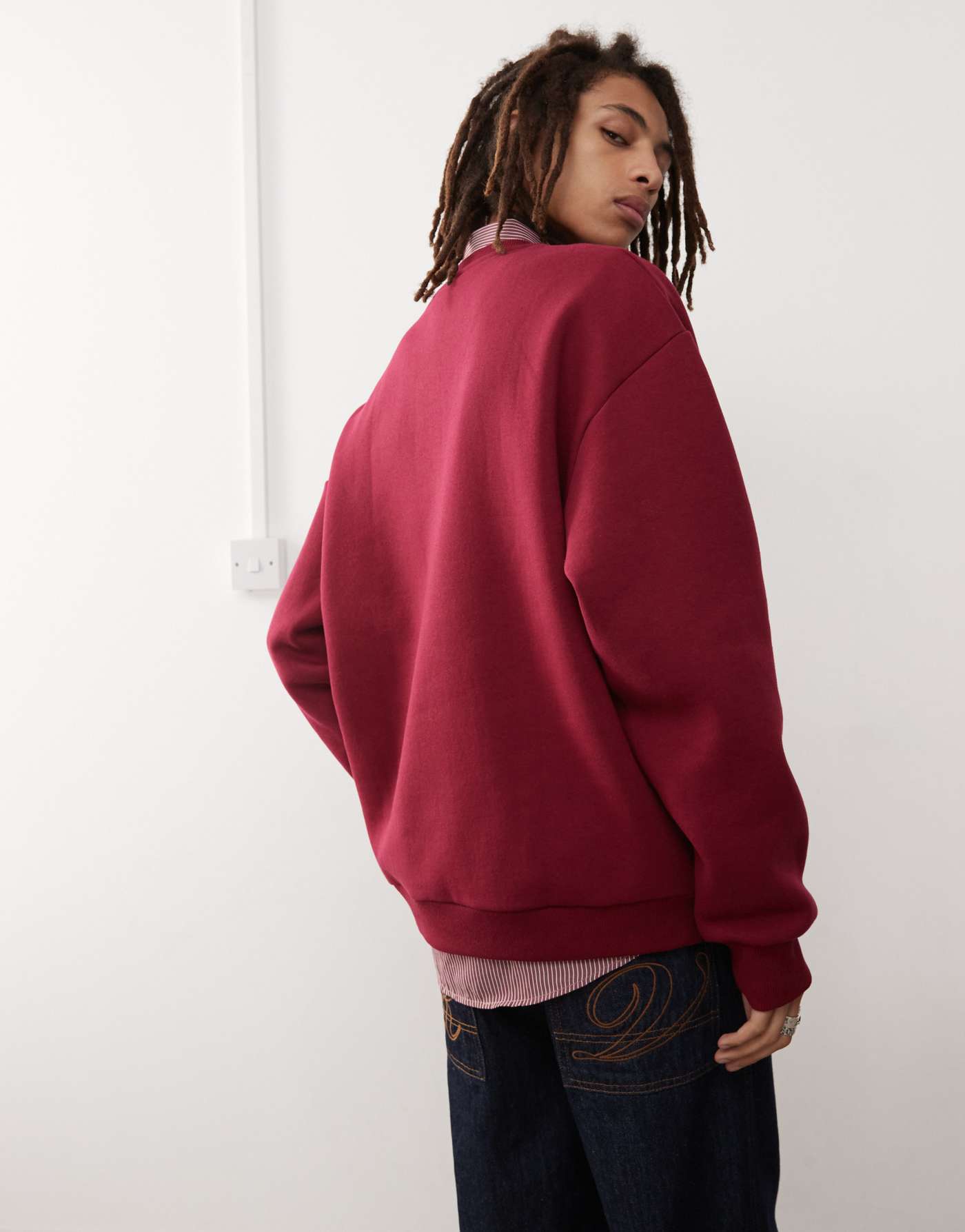 Reclaimed Vintage unisex oversized sweat with logo in burgundy