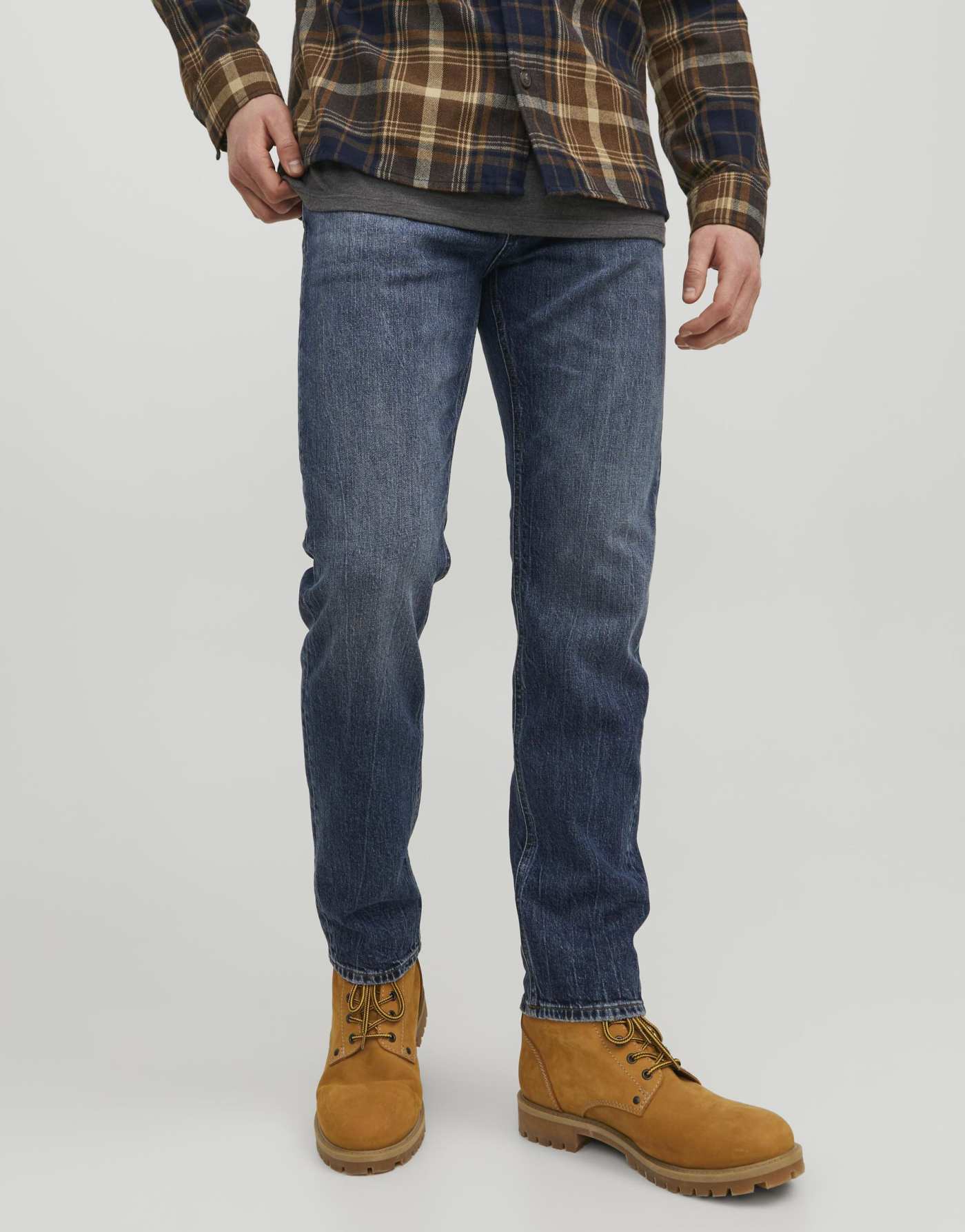 Jack & Jones Comfort fit jeans in blue denim