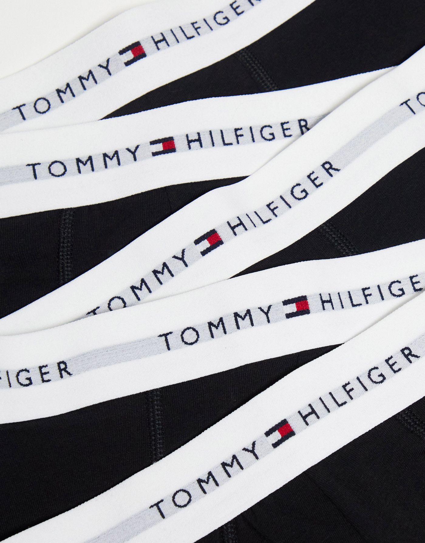 Tommy Hilfiger 5 pack trunks in black