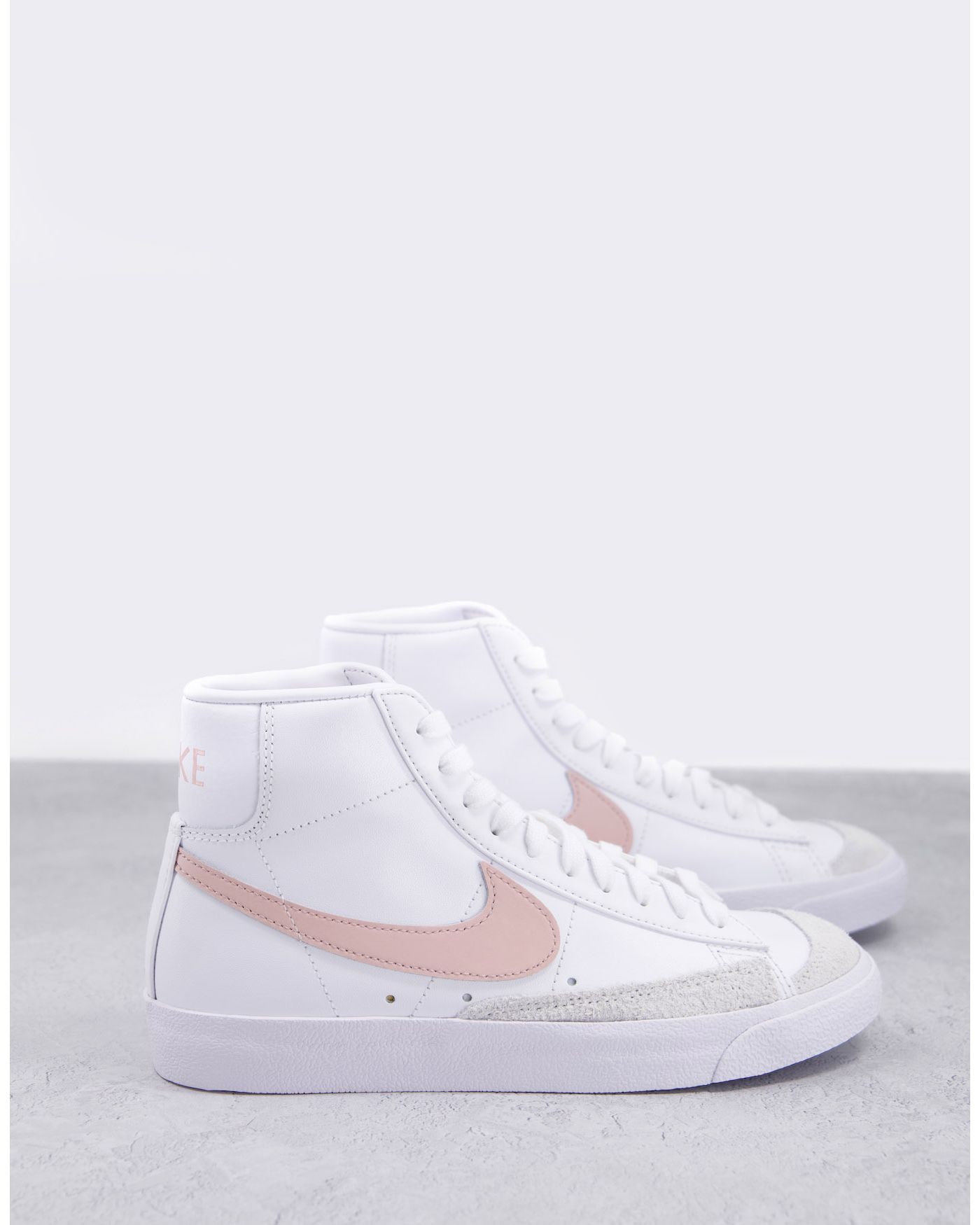 Nike Blazer mid trainers in white and pink oxford