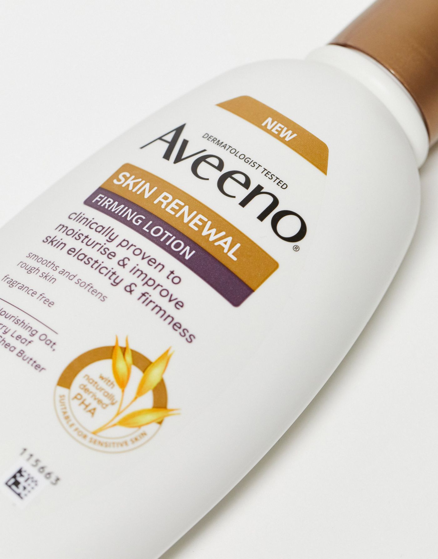 Aveeno Skin Renewal Firming Lotion 300ml