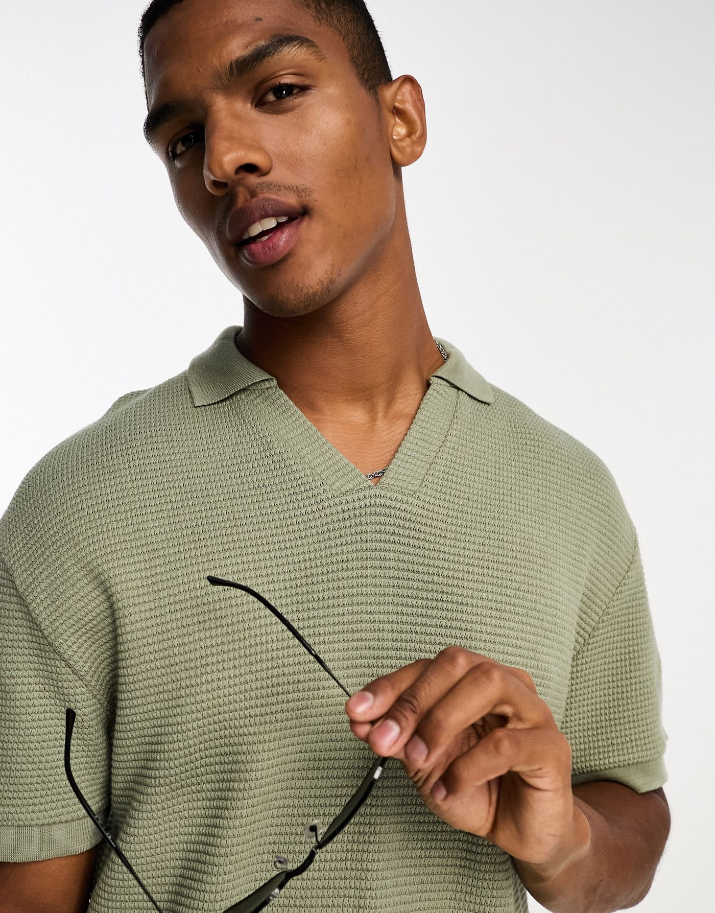 ASOS DESIGN relaxed fit waffle polo in khaki