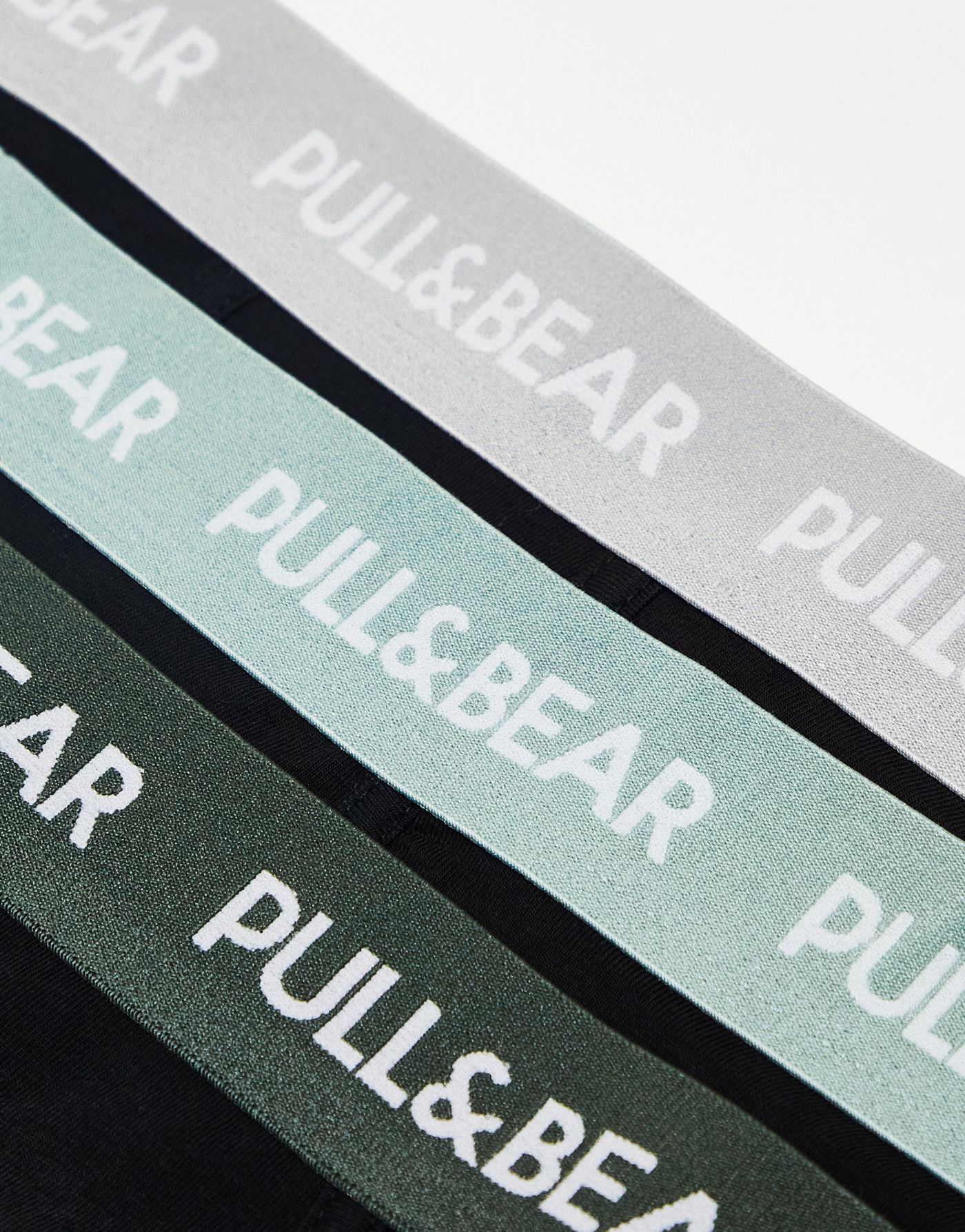 Pull&Bear 3 pack boxers in khaki, grey and green