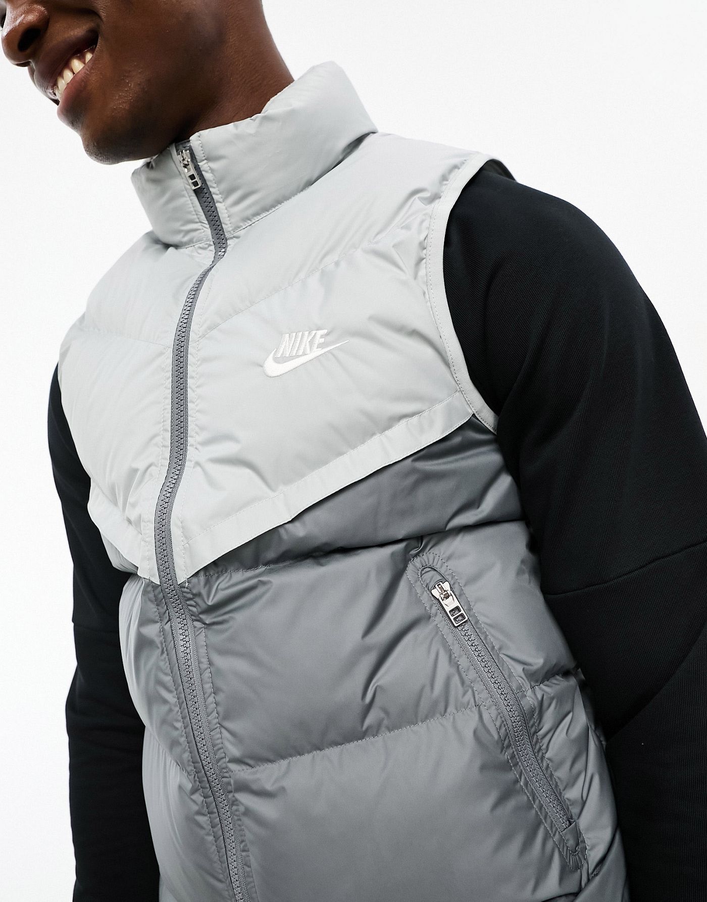 Nike Windrunner insulated gilet in grey