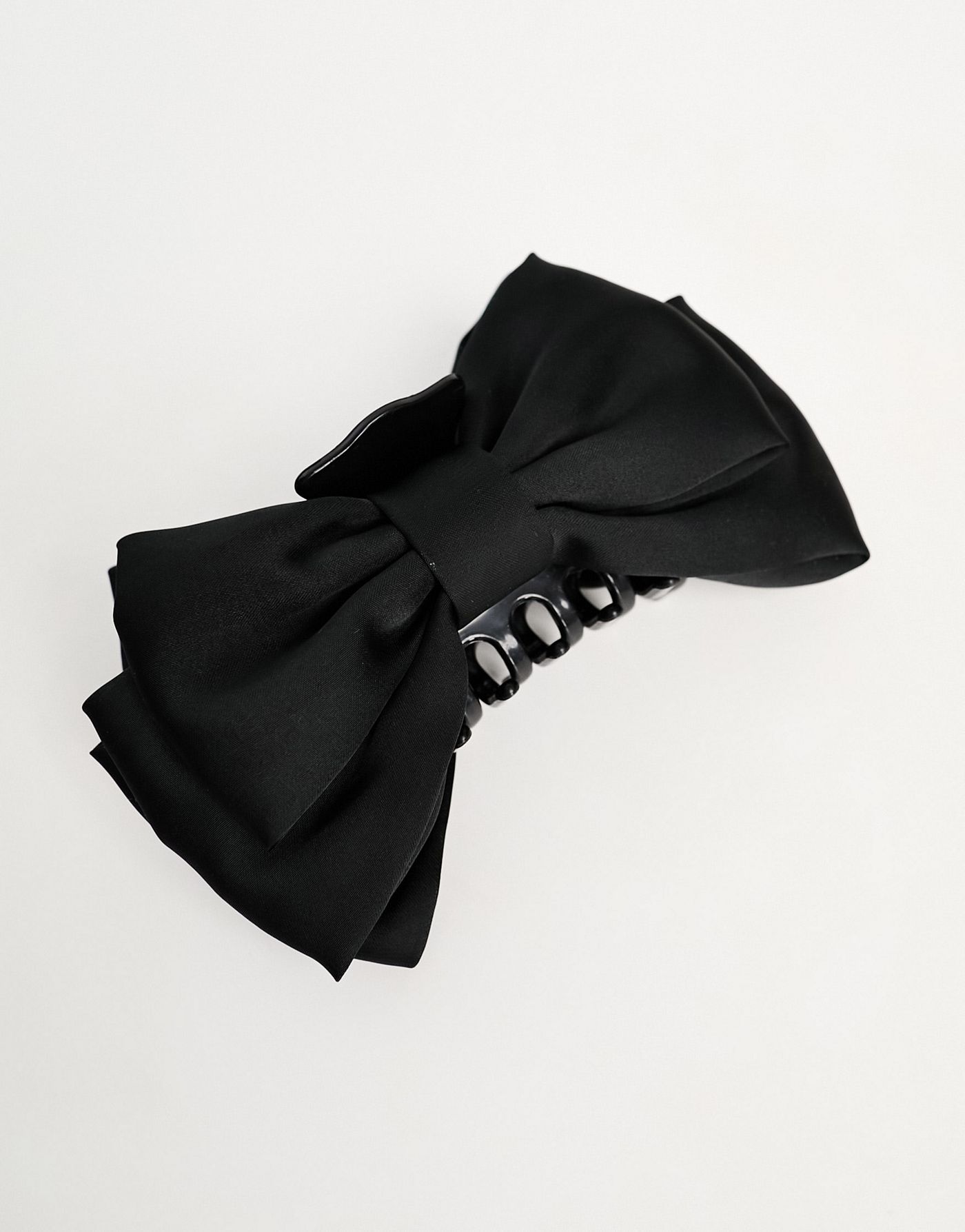 ASOS DESIGN hair claw with fabric bow detail in black