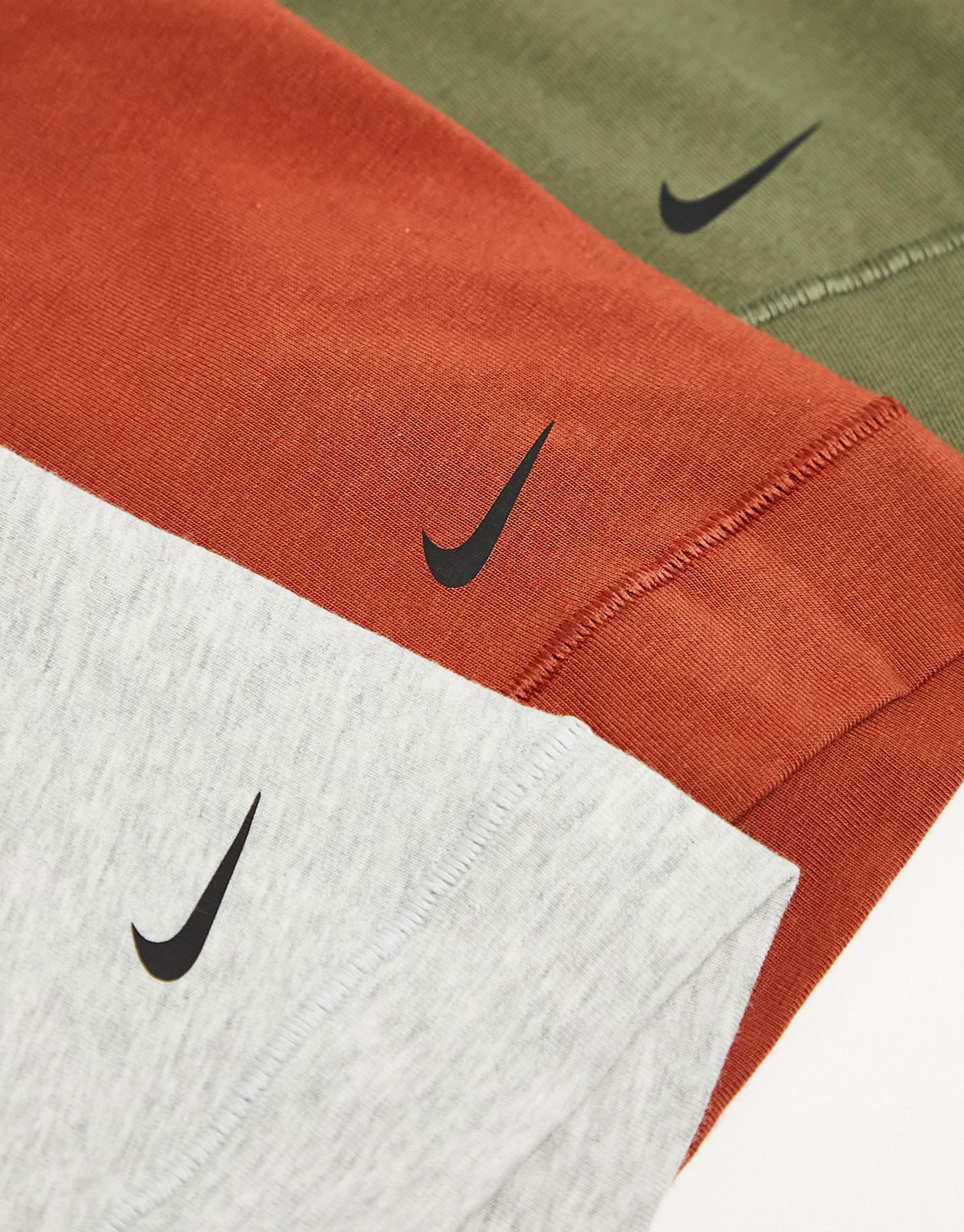Nike Everyday Cotton Stretch briefs 3 pack in olive/orange/grey 