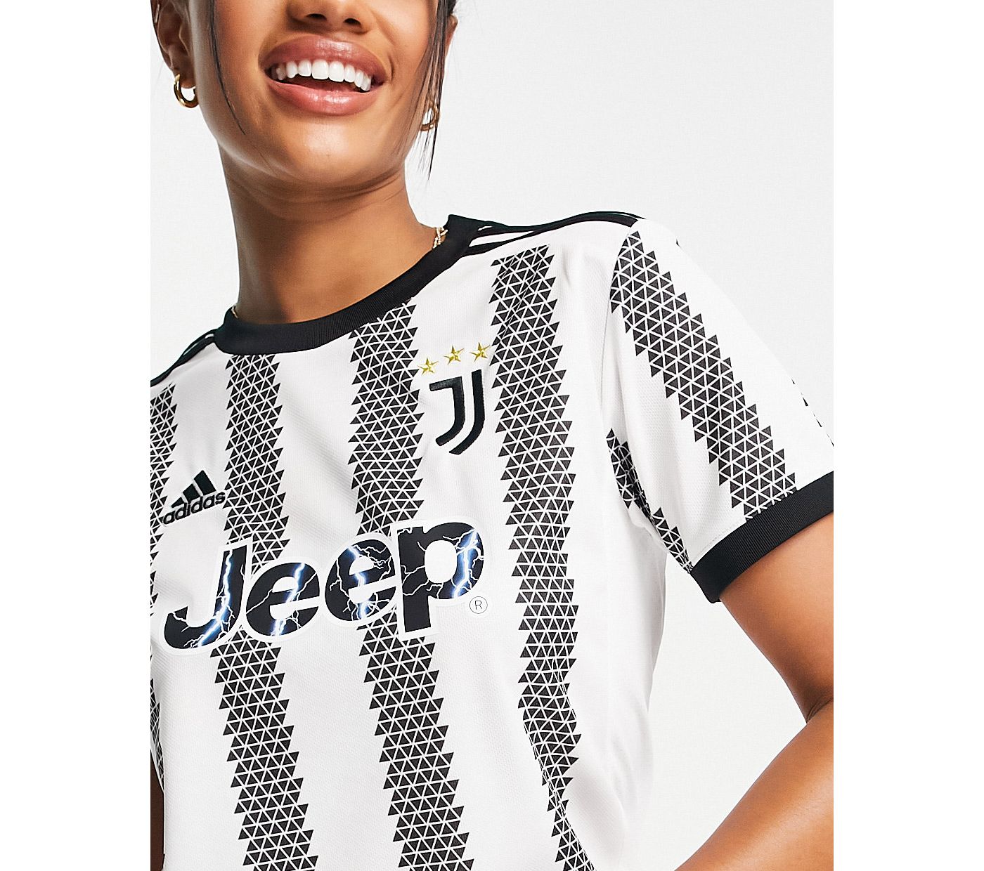 adidas Football Juventus 2022/23 Women's Home shirt in white