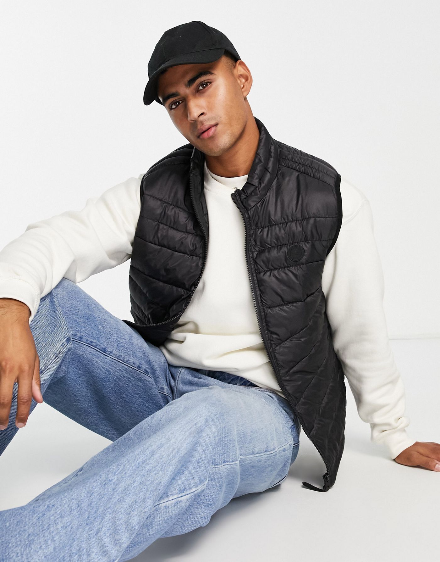 Jack & Jones Essentials padded gilet in black