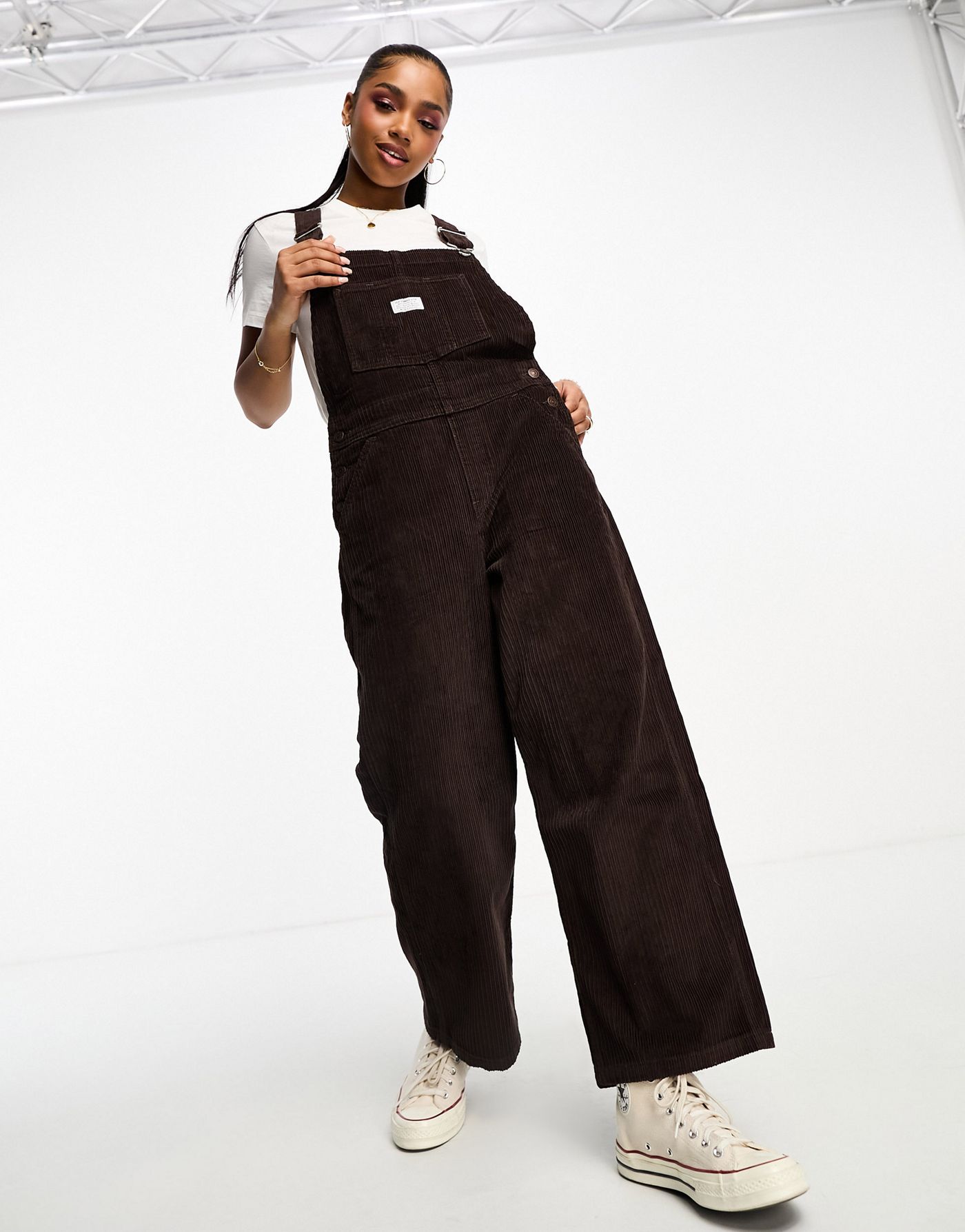 Levi's overall in brown cord