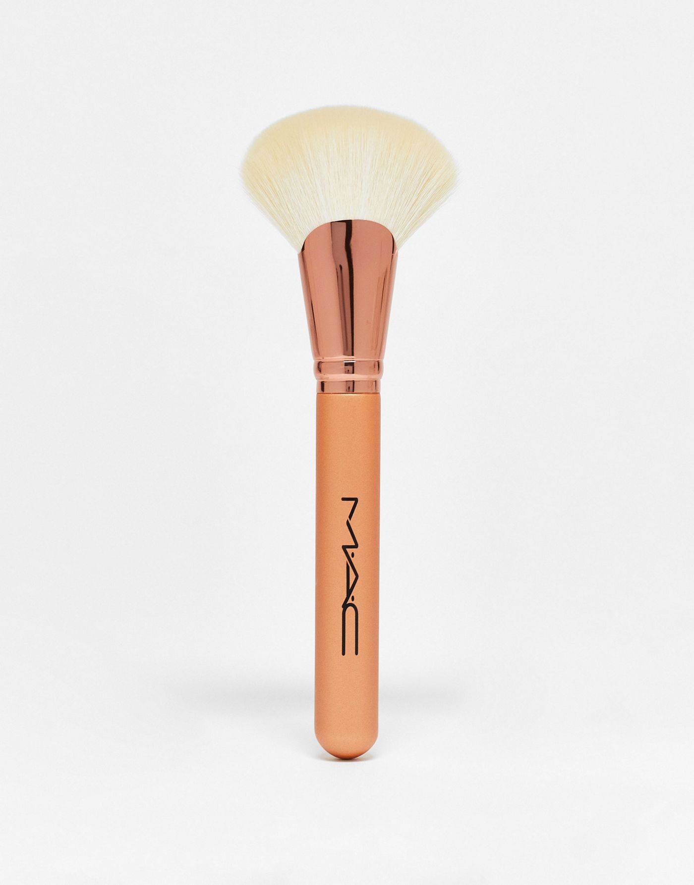 MAC 143S Fan Brush